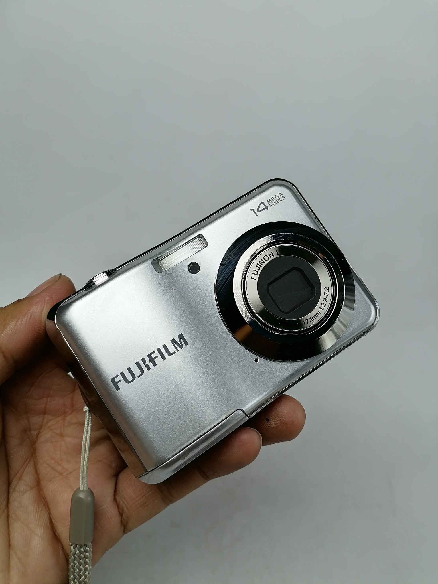 Fujifilm Finepix AV250 camera quality