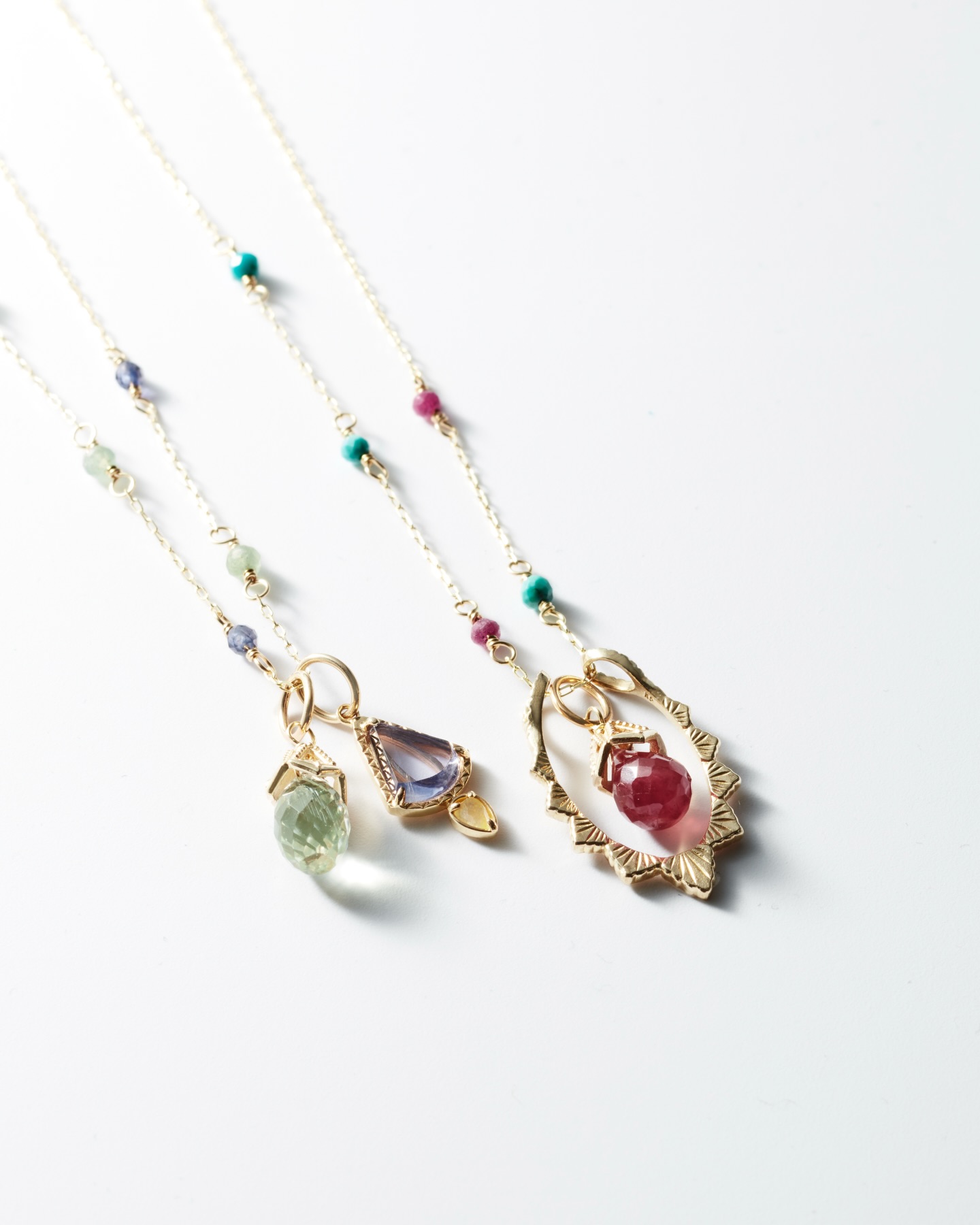 agete - ・ 【2018 Winter Collection_Diamond】 ダイヤモンドの石座は 
