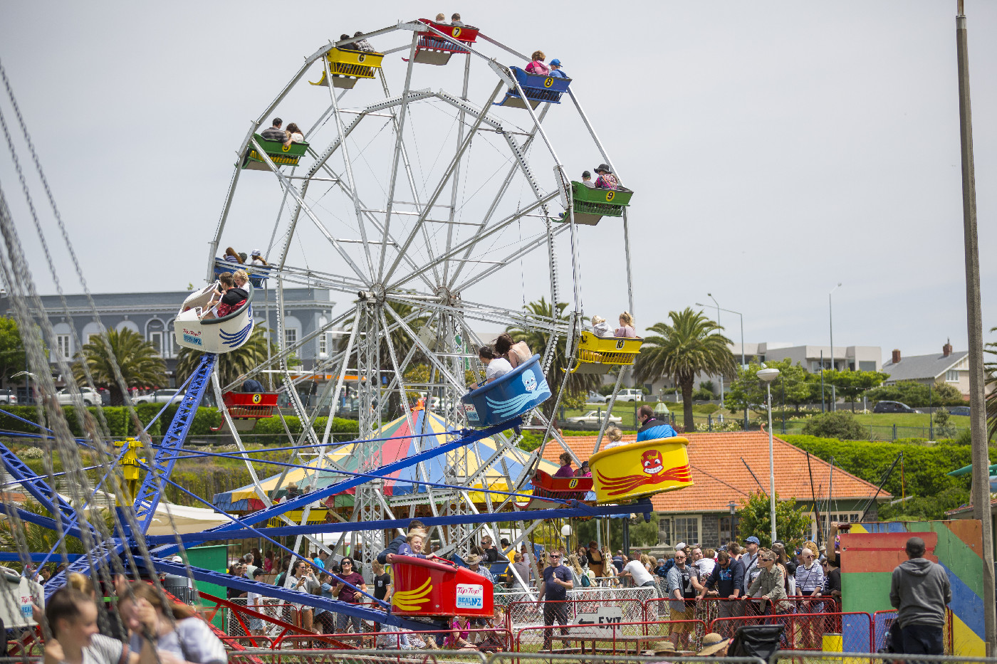 South - 🎡 The Carnival is ON 🎡 The Caroline Bay Carnival kicks off ...