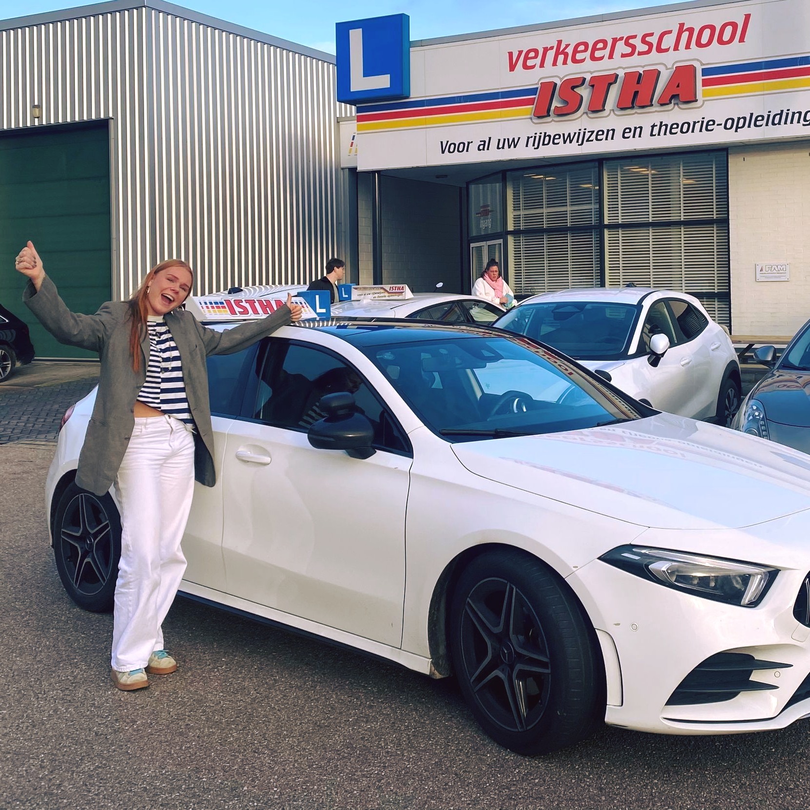 Rijschool - Madelief Groot in 1x geslaagd voor haar rijbewijs. 🥳 Van ...