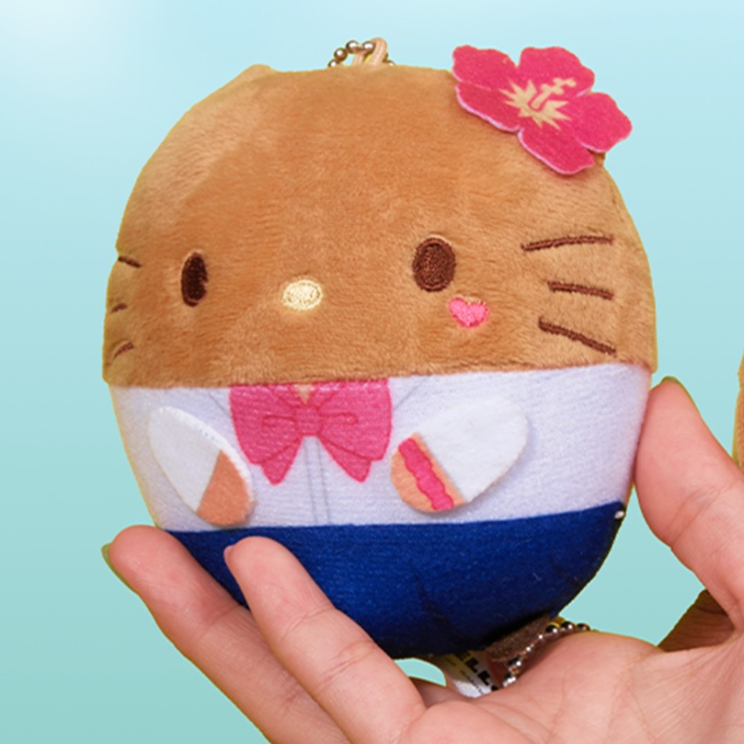 YumeTwins - Denny's and Hello Kitty are celebrating their 45th