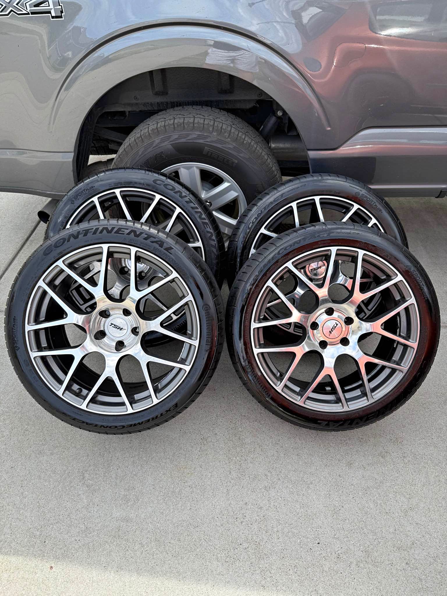 wheel set - Car Wheels, Tires & Parts - Smyrna, Tennessee | Facebook ...