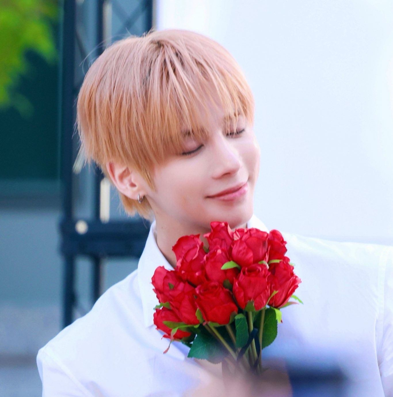 𝐿𝑒 𝑐ℎ𝑢𝑙𝑒𝑎𝑏𝑎𝑛 𝑒𝑙 𝑡𝑟𝑎𝑠𝑒𝑟𝑜 𝑎 𝐶ℎ𝑎𝑛𝑔𝑏𝑖𝑛🤭 #3RACHA_8년의_무한한_리듬여행 #3racha # ...