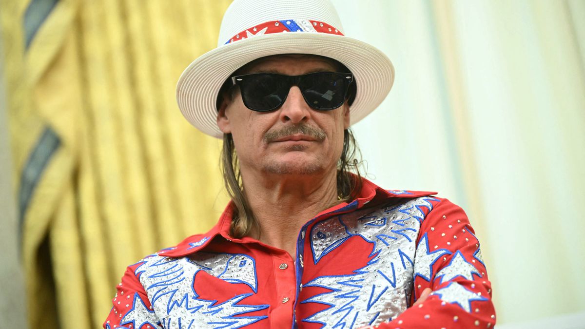 For - Did Kid Rock lip-sync his Super Bowl halftime show? What he said ...