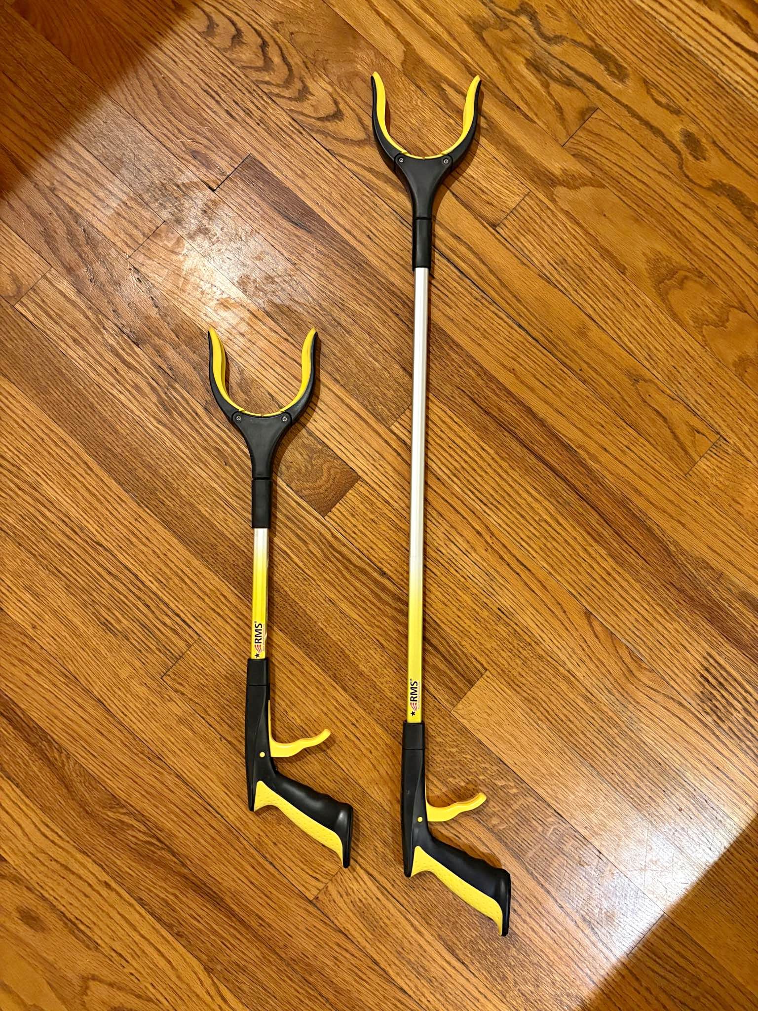 RMS 2-pack 34 in and 21 in Grabber Reacher with Rotating Jaw- Mobility ...