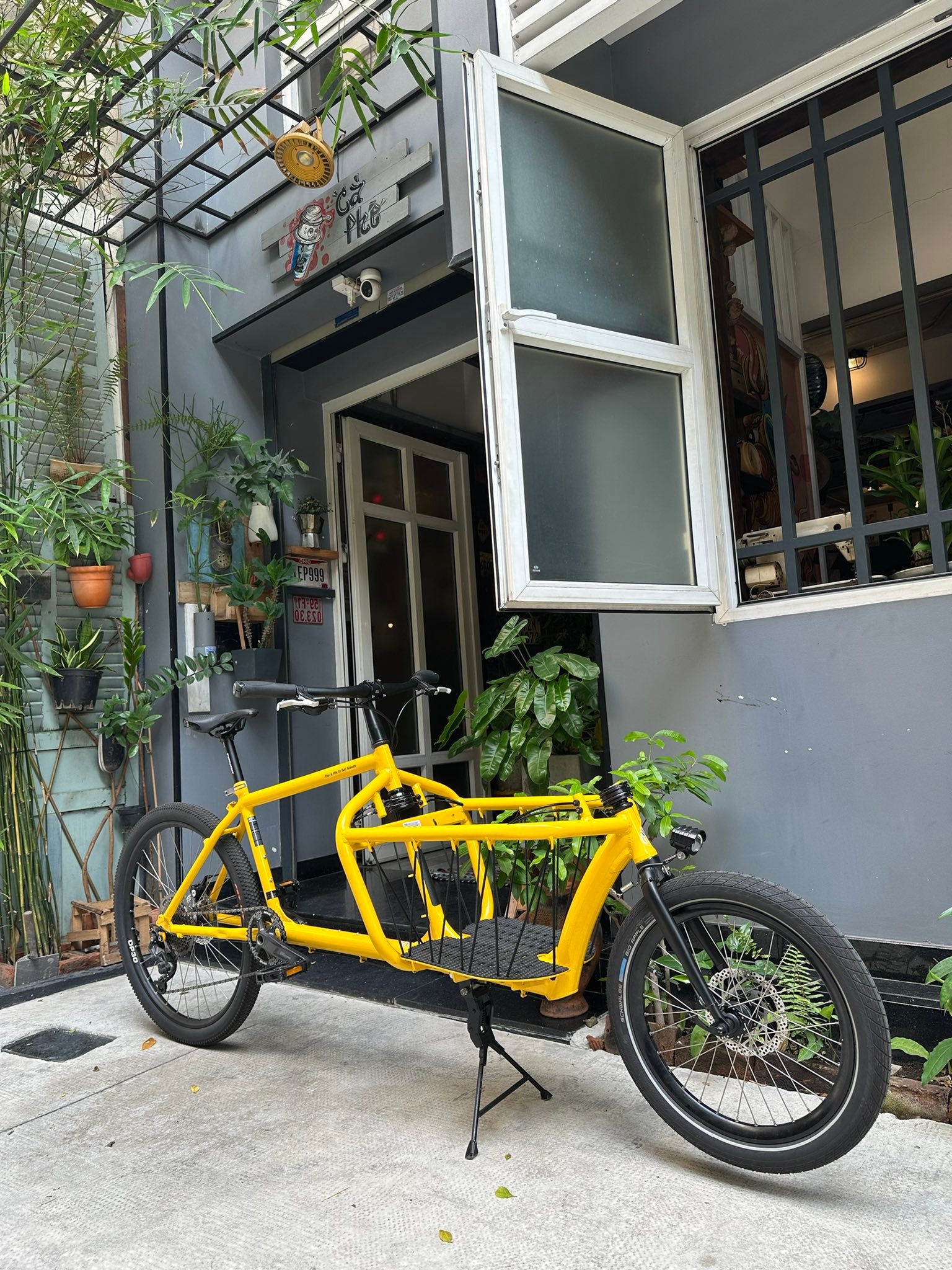 Ride Cafe | Ho Chi Minh City