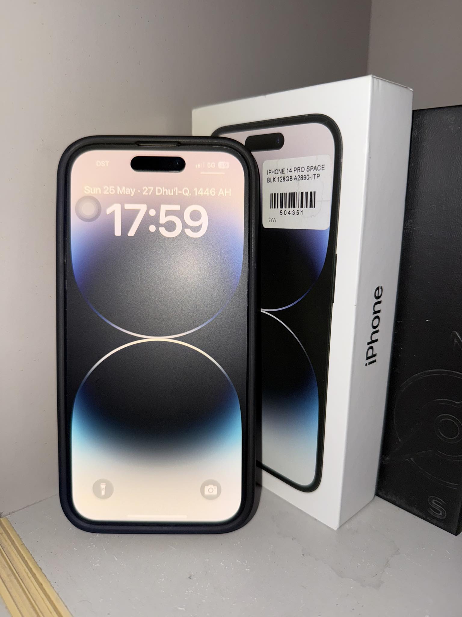 iPhone14 pro 128GB バッテリー86%