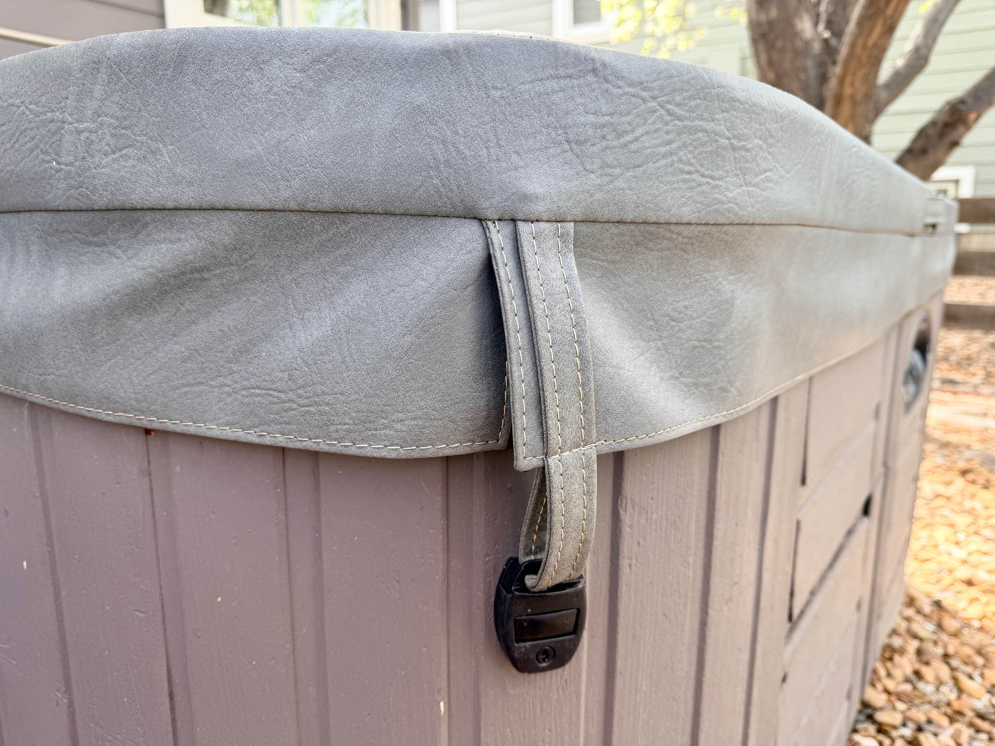 Used Hot Tub Covernull