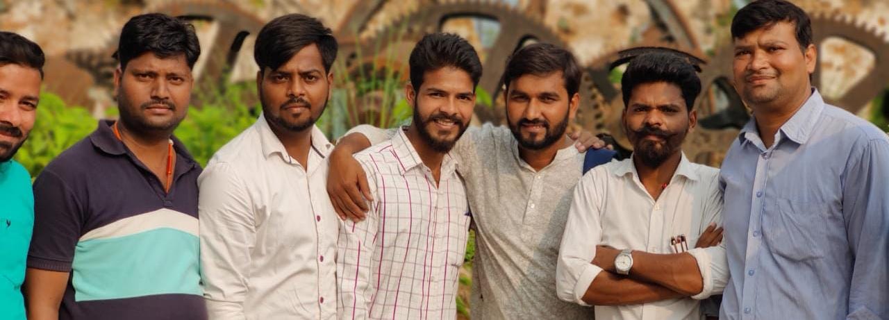 vip_rahul_ - vip_rahul_ updated their cover photo.