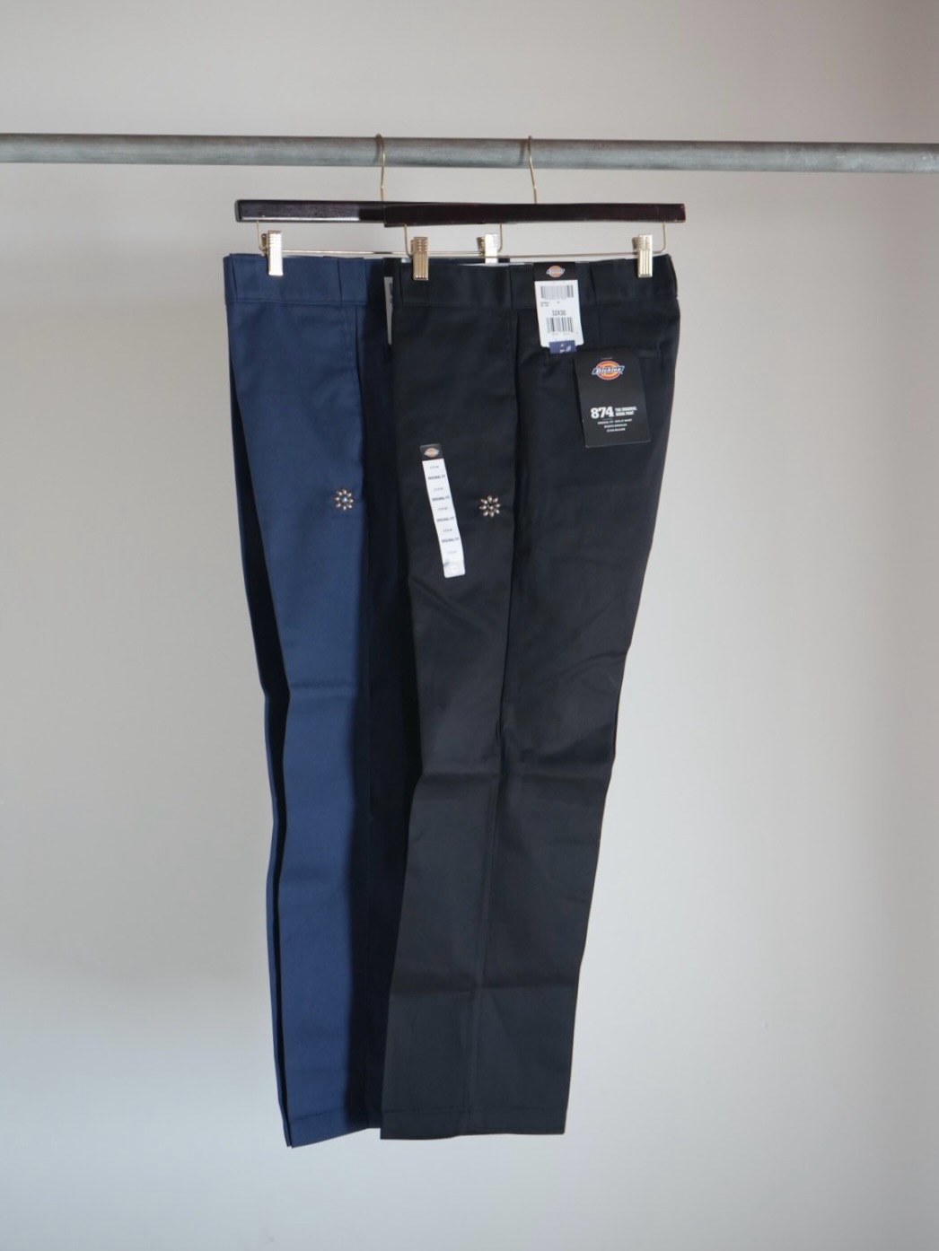 Re.stock! 【HTC × Dickies】 フラワースタッズを施した874ワーク