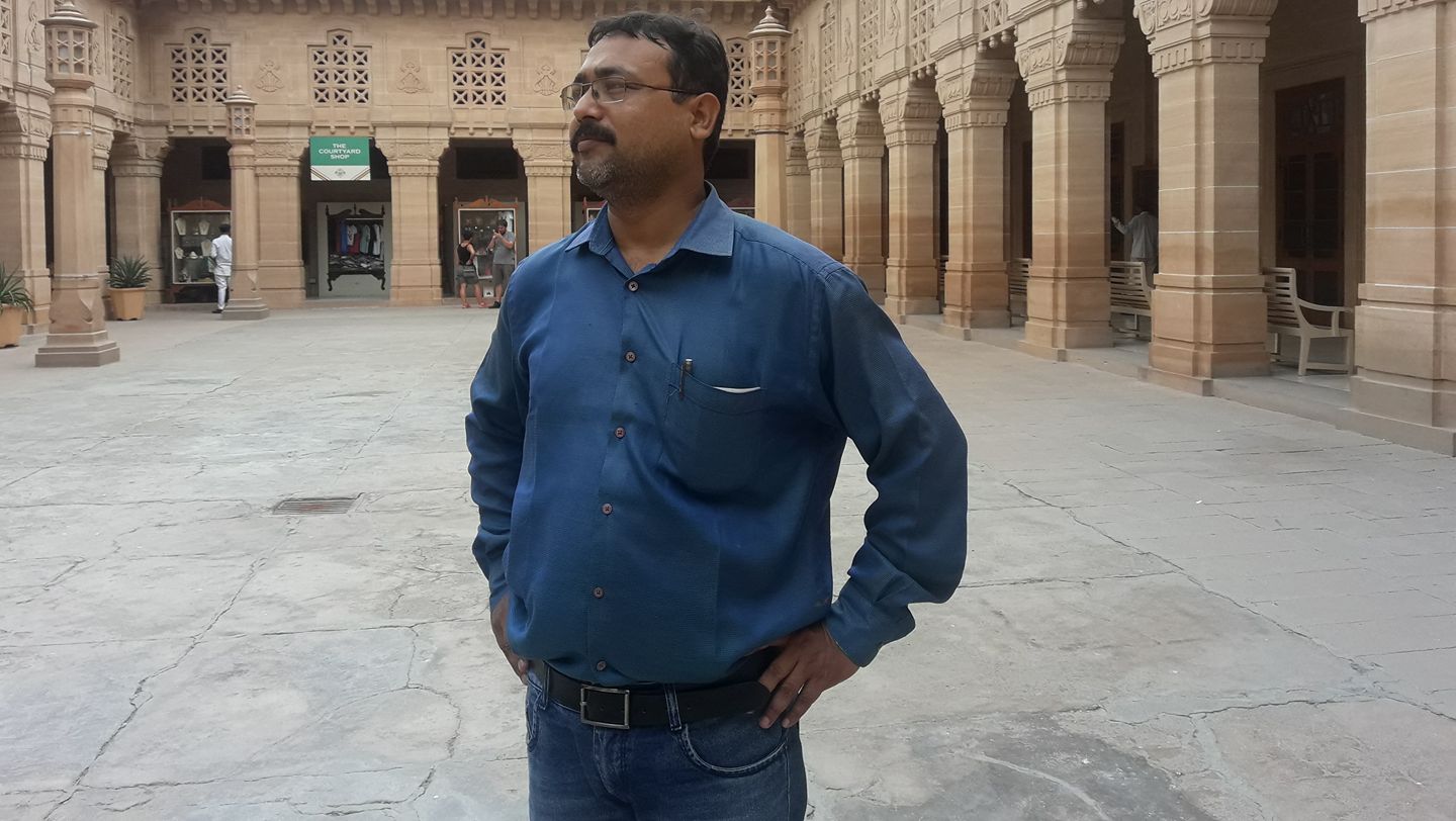 Manish Rajak, Welfare Inspector In Indian Railway.