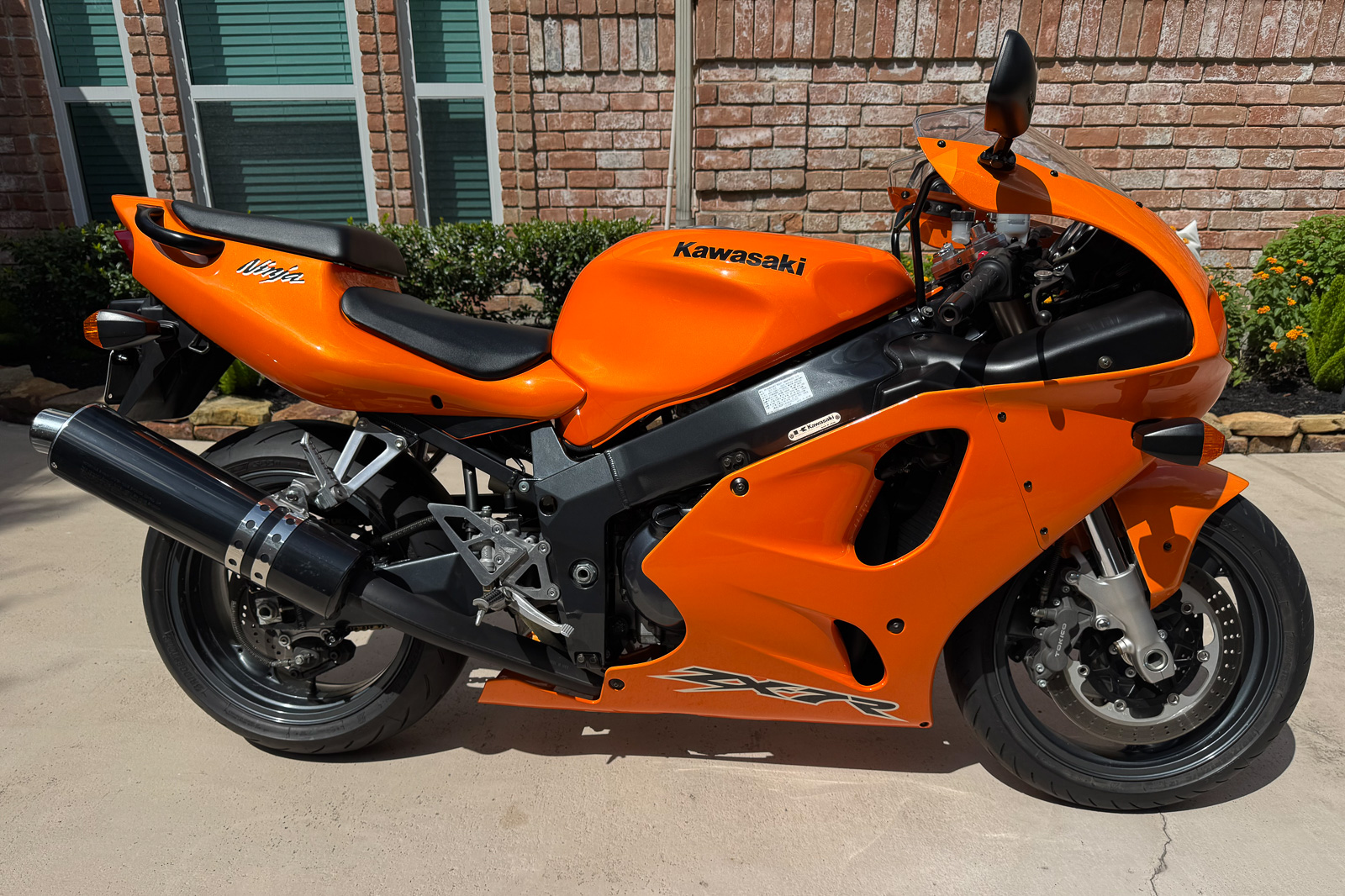Going live 1st for our site Friday's a classic from the 750cc