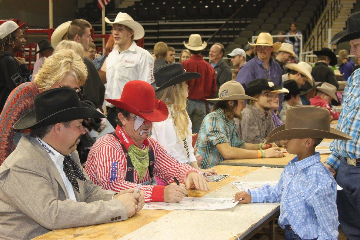 Barnes PRCA Rodeo | Peterson IA