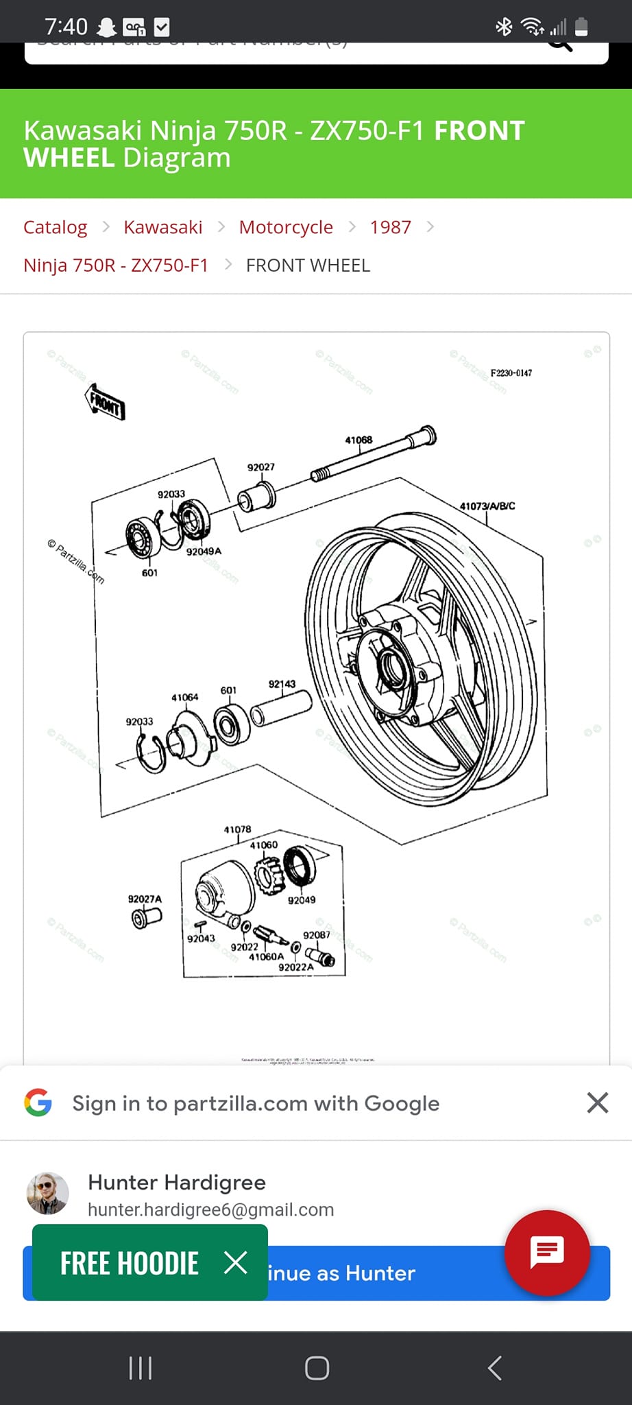 How to remove the axle from a Kawasaki GPX 750 R?