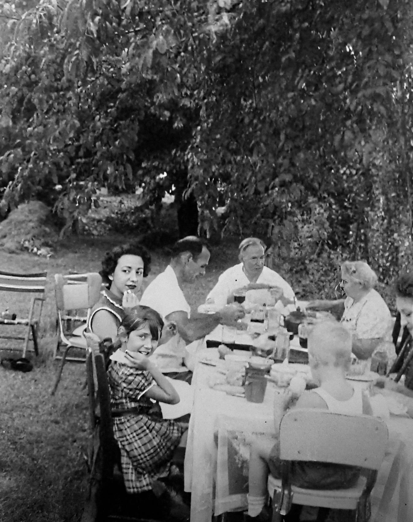 Mama Cass' 1968 picnic with spiked punch