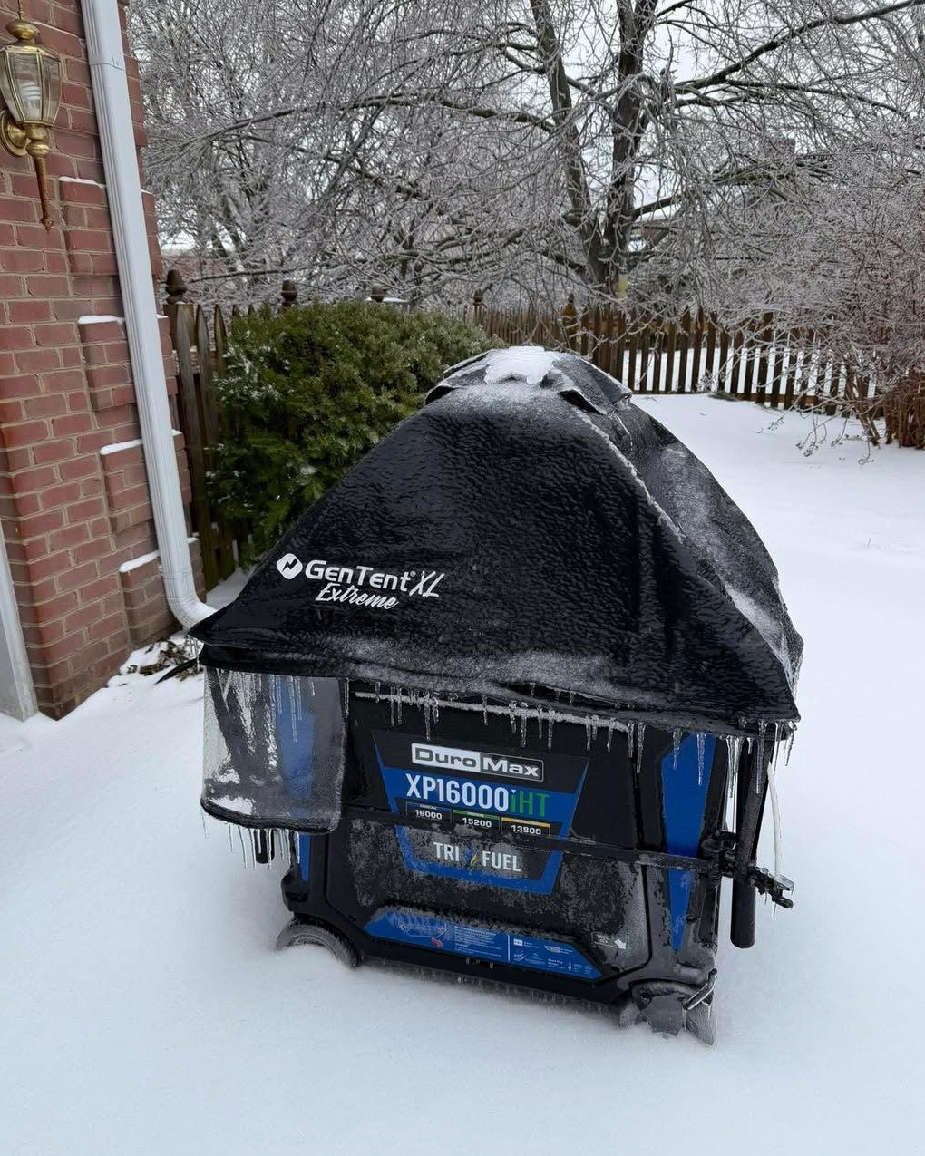 DuroMax - 