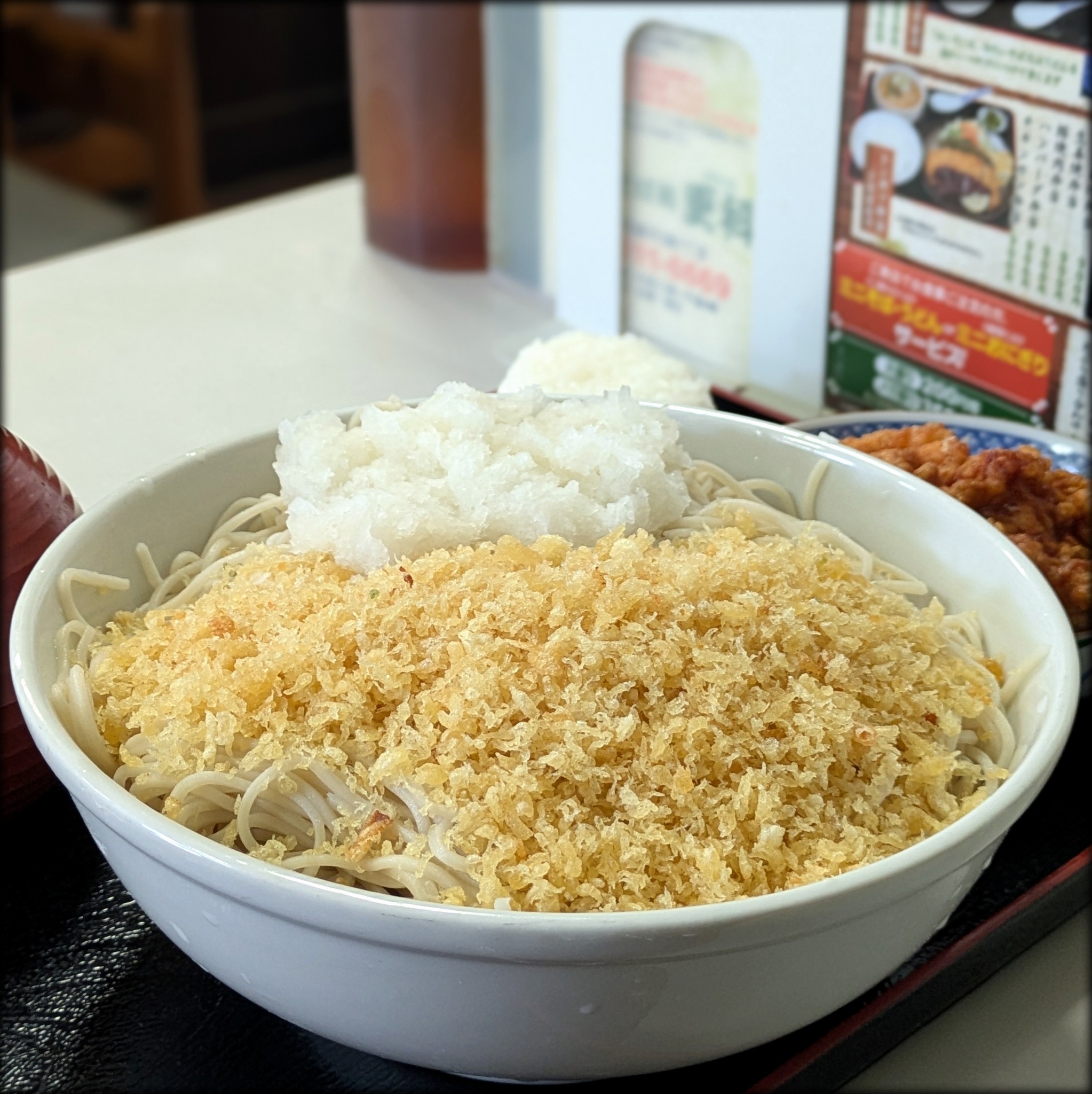 ◇1キロもり【1,200円】** ゆで太郎さんのおそば、細くてコシがあり喉 