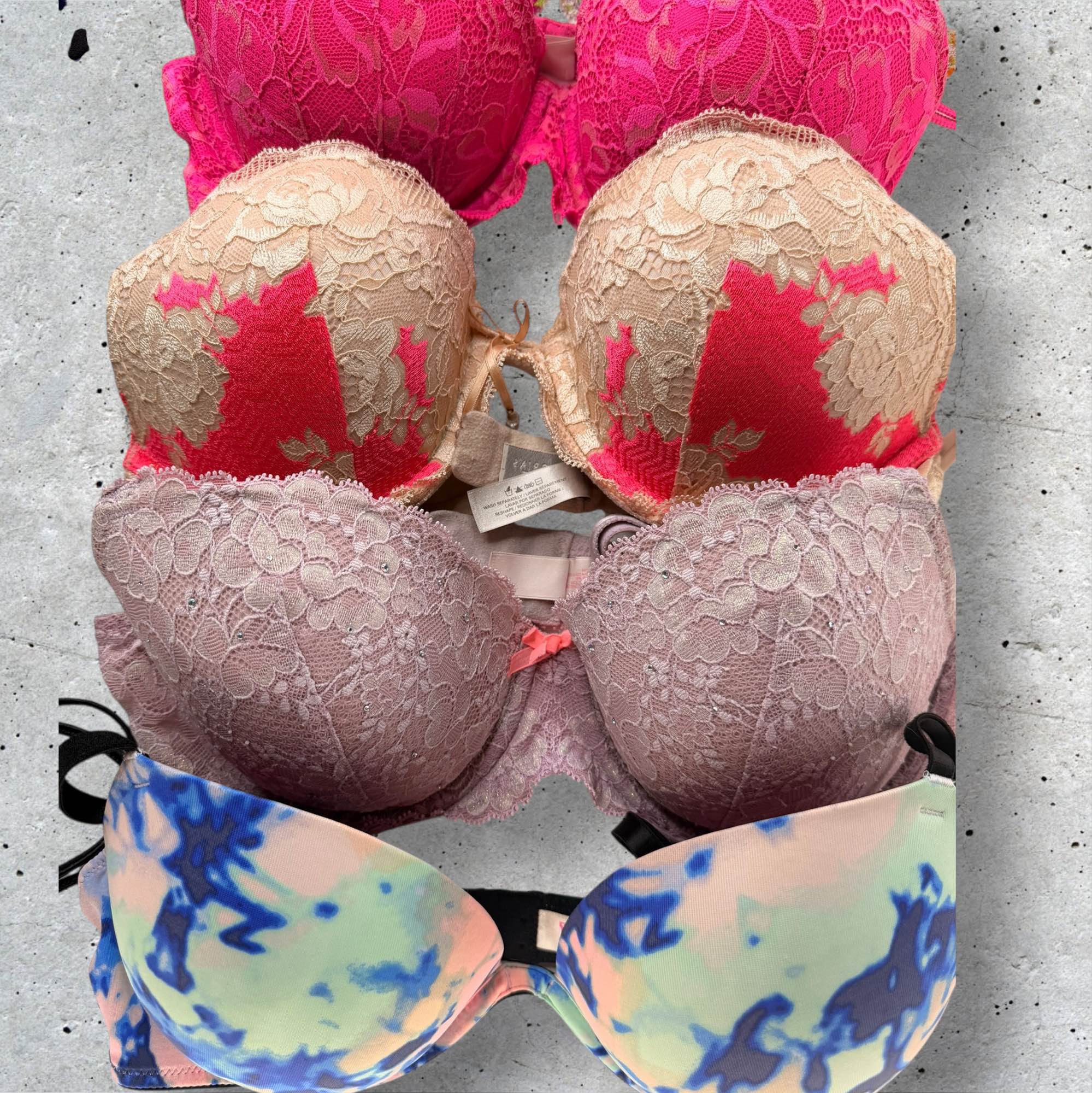 Victoria’s Secret Bras Bundle / Lace Push-Up & Super Push-Up – Size 32D ...