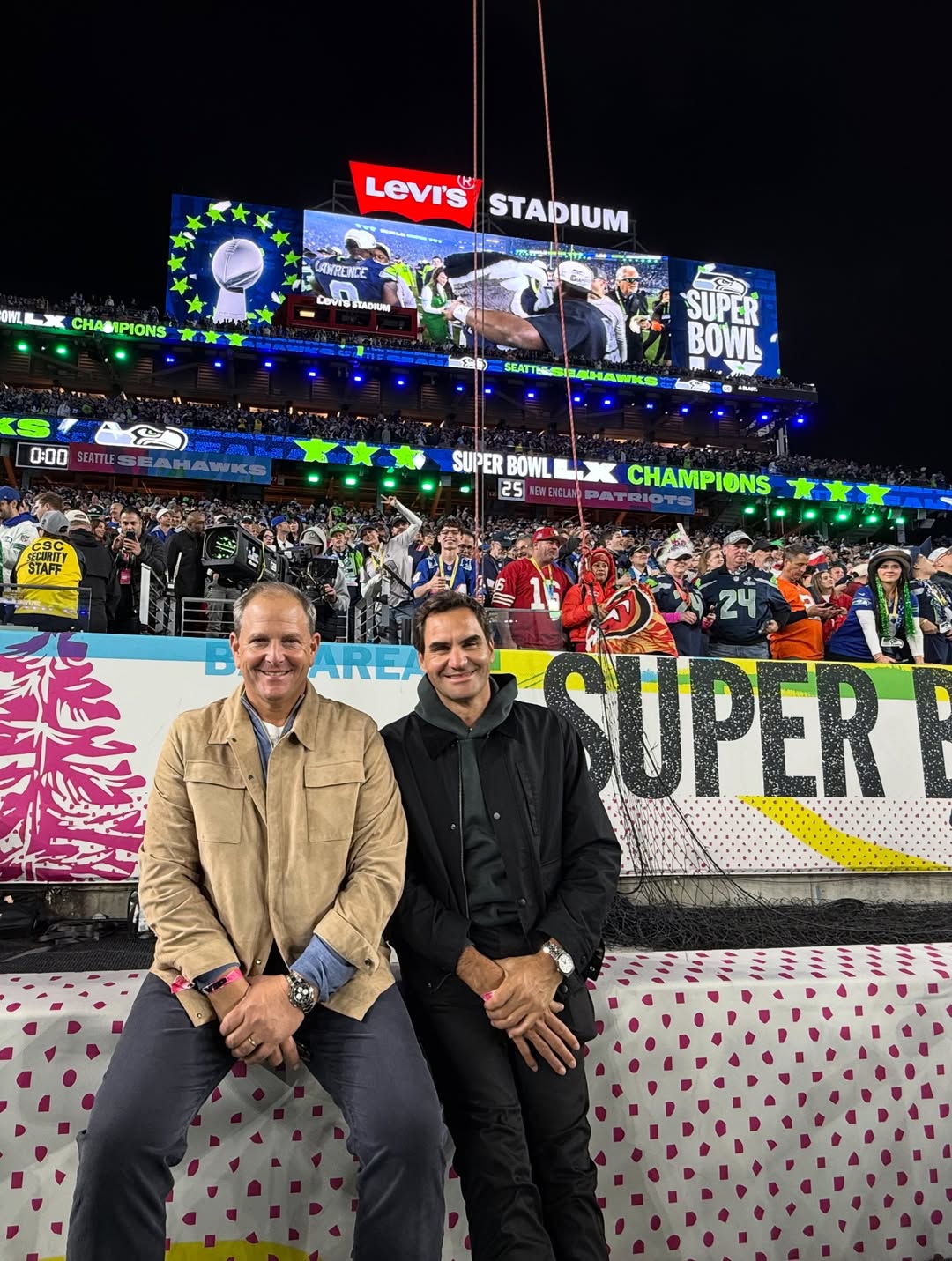 Roger... - Roger Federer, Fans from all over the world