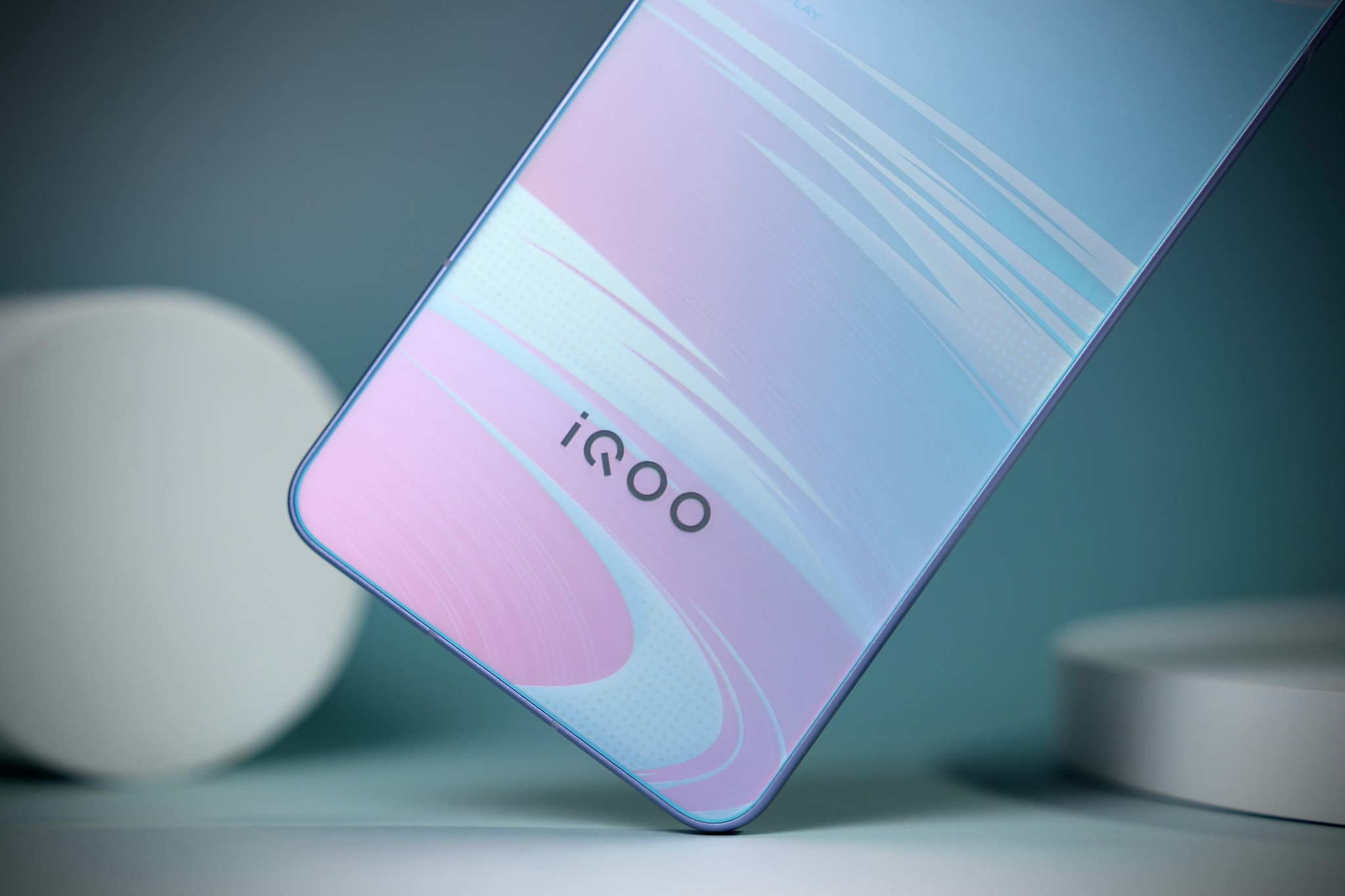 iQOO Neo 11 smartphone design