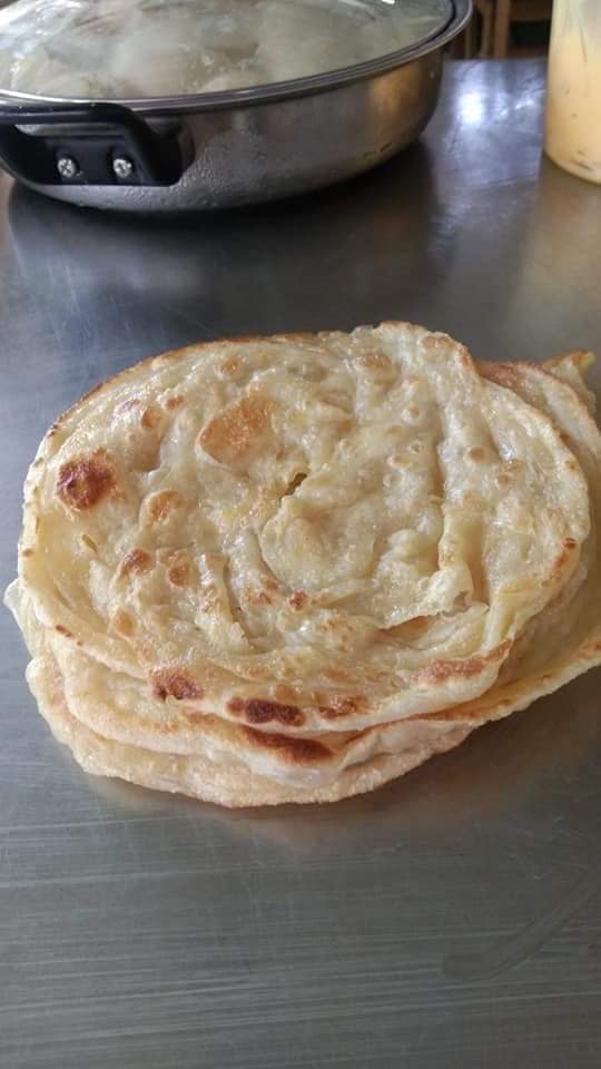 เคยทานแบบนี้ กันบ้างมั้ยคะ... - Roti House โรตีใบเตย | Facebook