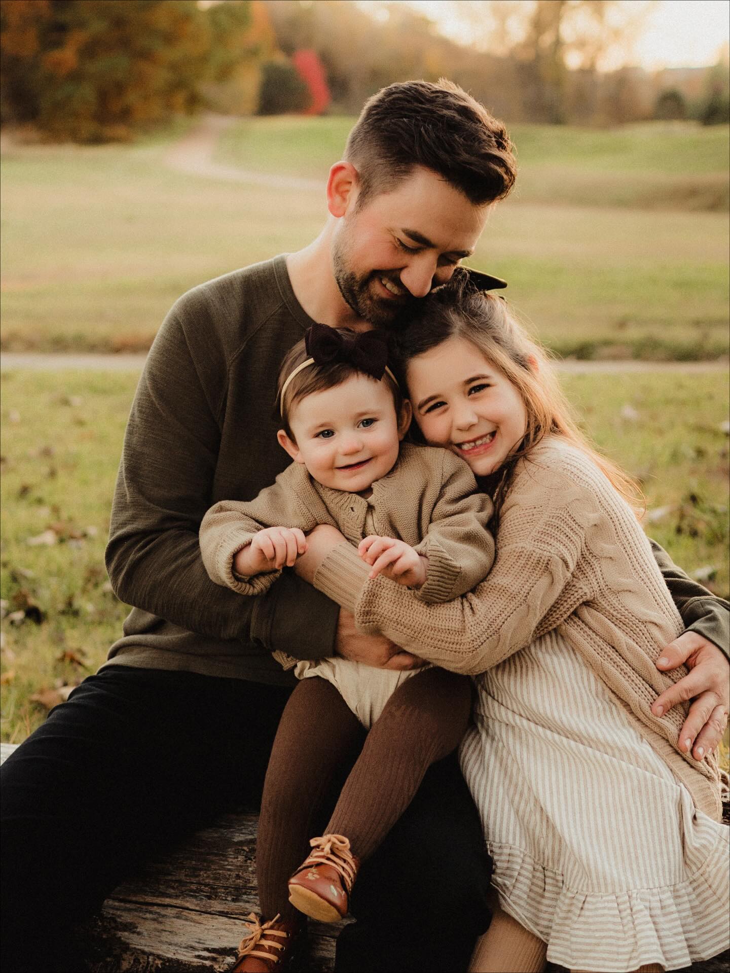 Willow Rae Photography LLC... - Willow Rae Photography LLC