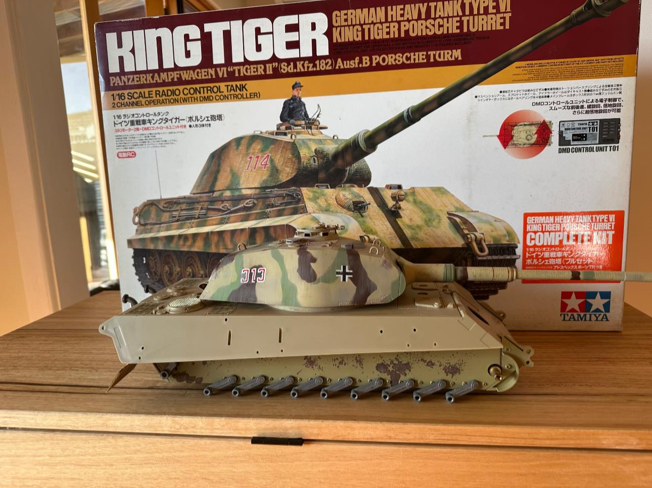 Building Tamiya King Tiger 1/16 RC tank kit