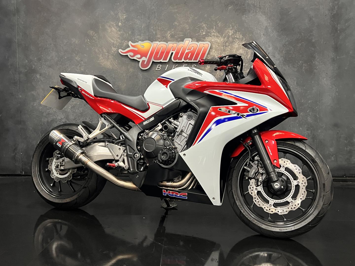 JUST ARRIVED ‼️‼️ Check out this lovely 2016 “16” plate Honda