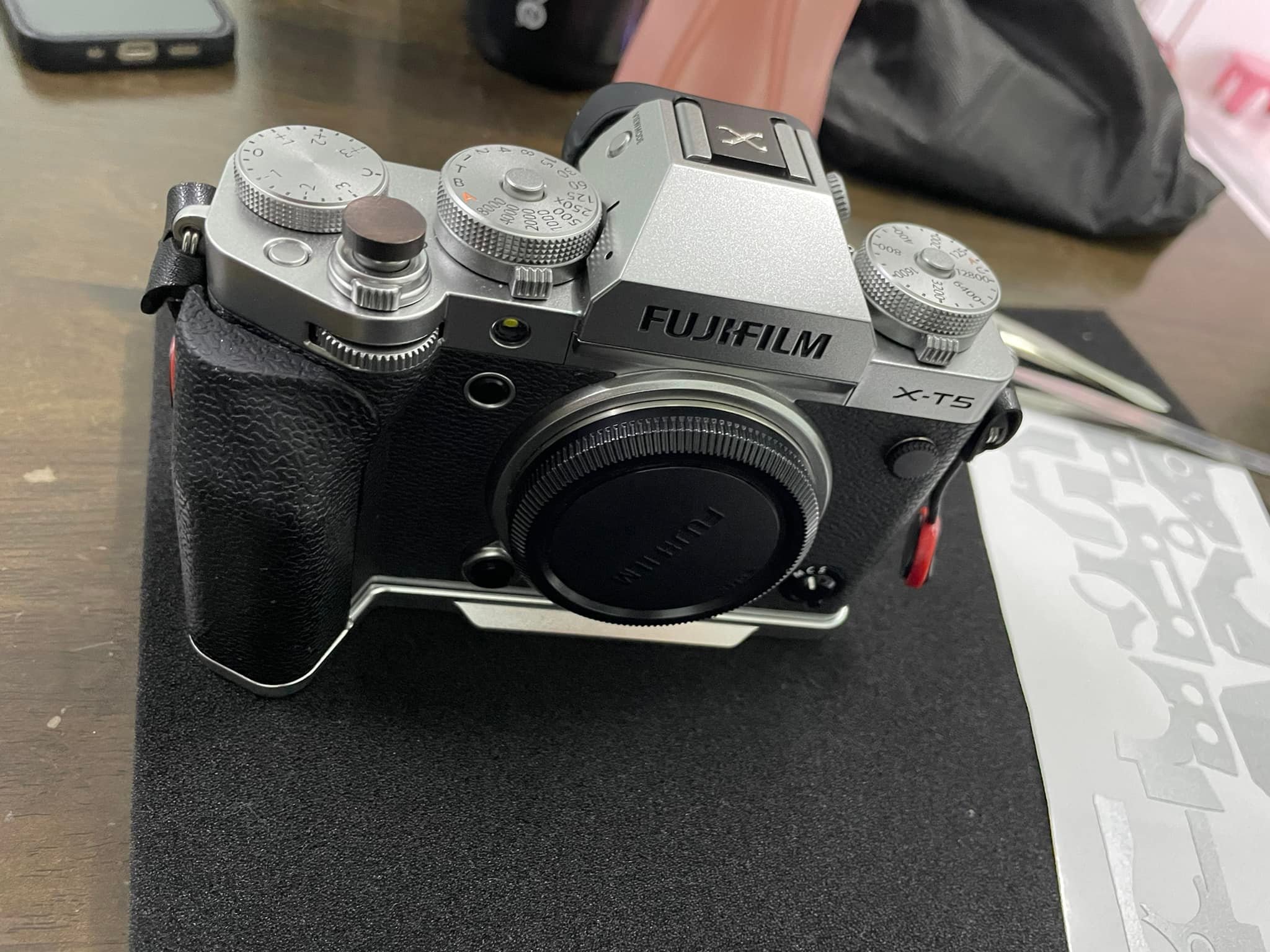 Mamiya ZE-X 35mm Film SLR Camera Body Only - For Repair