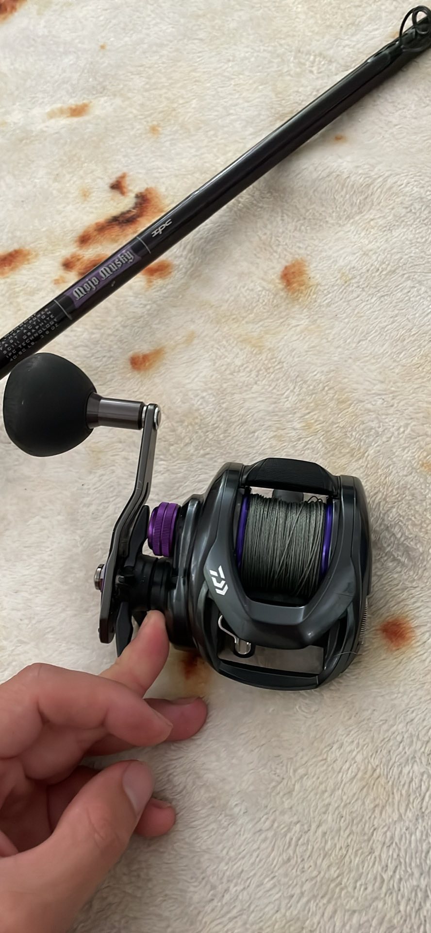 avet hxw 5 2 reel 5/2 Raptor Plus – Extra-Wide 2-Speed Big Game Lever Drag – Tackle Express 10 Best Baitcasting Reel Size:LX-HD400PWR-P durable saltwater reel at full