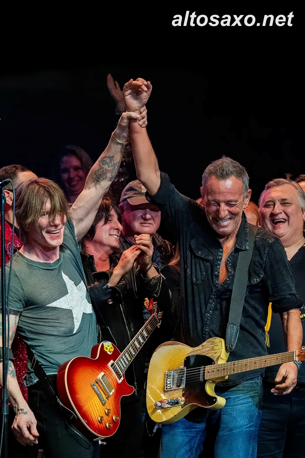 ALTOSAXO - Bruce Springsteen and John Rzeznik perform at Light of Day ...