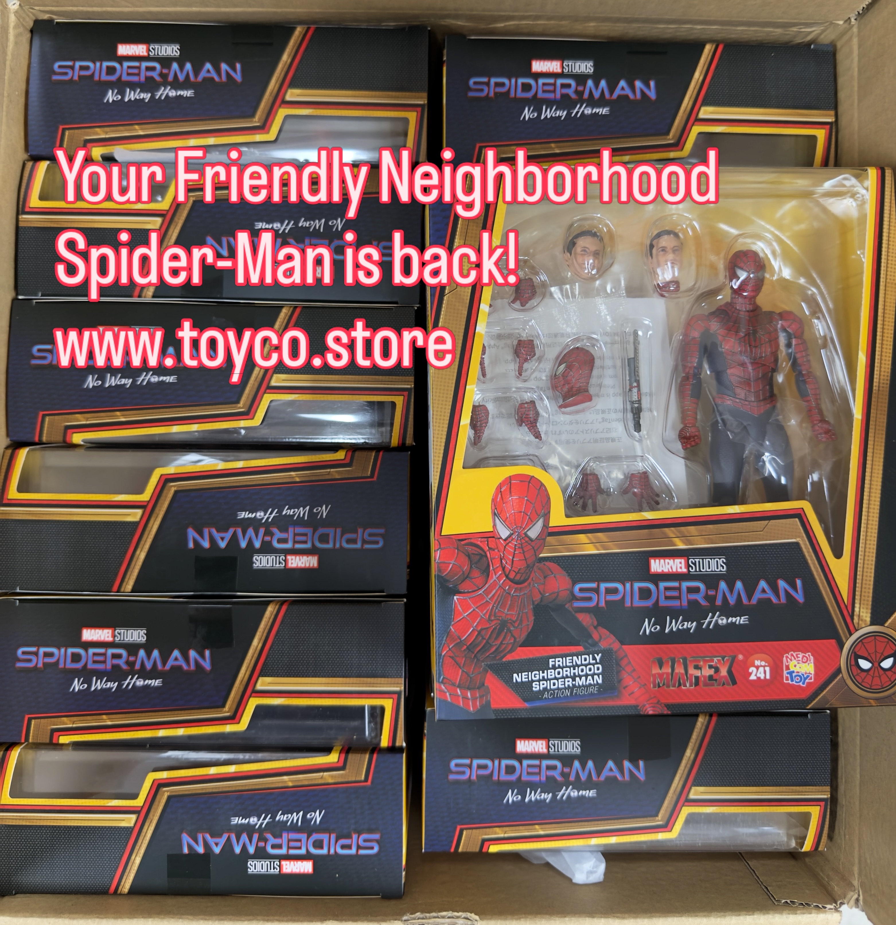 New #mafex no.262 #spiderman Final Swing red and blue suit from 