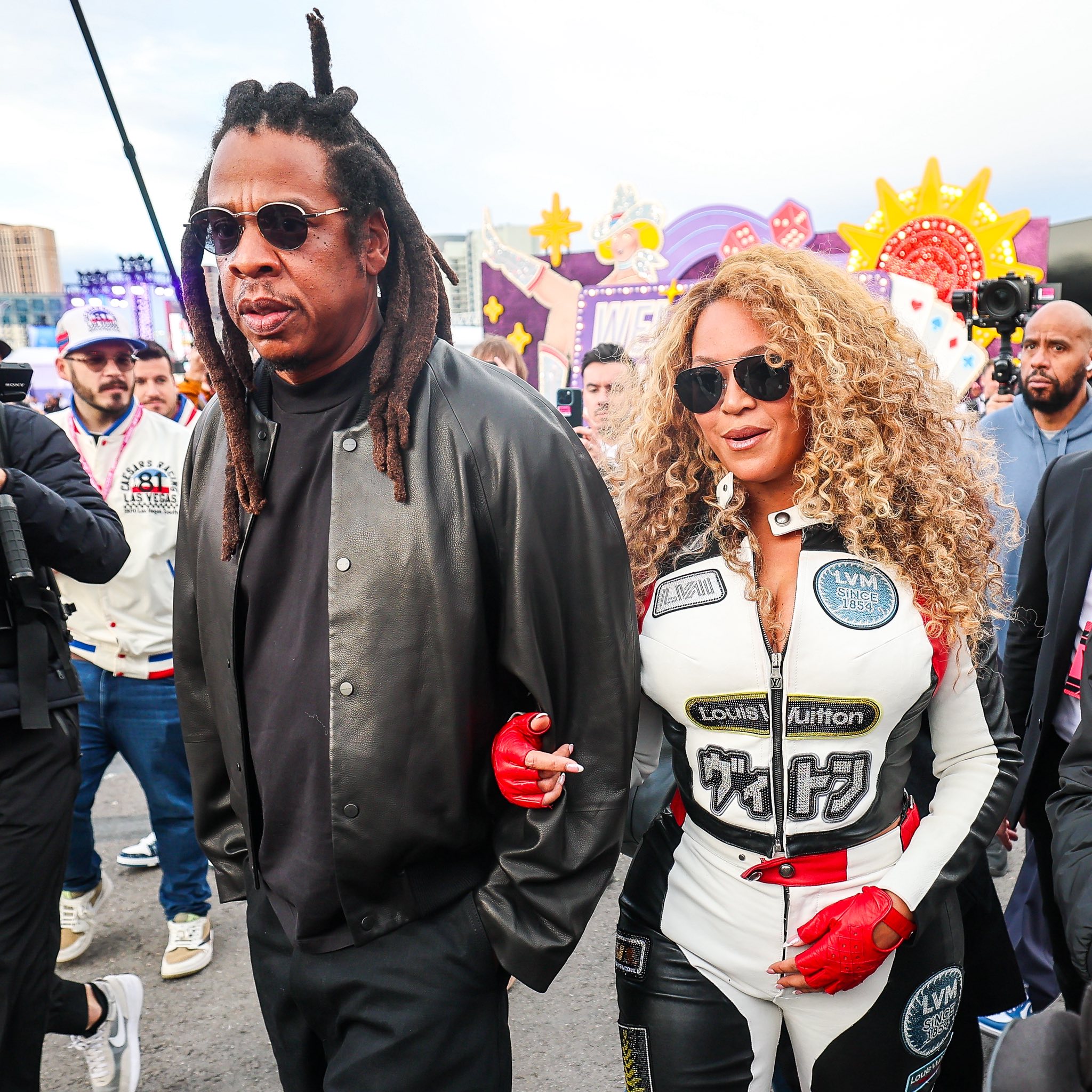 Extra - Beyoncé and Jay-Z are getting all revved-up for... | Facebook