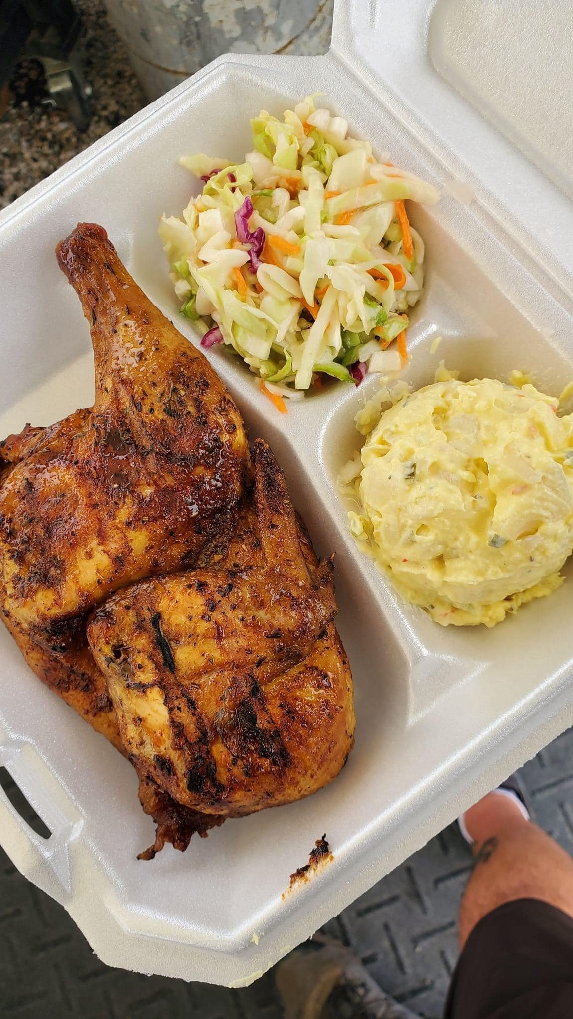 Snooties BBQ | Sandusky OH