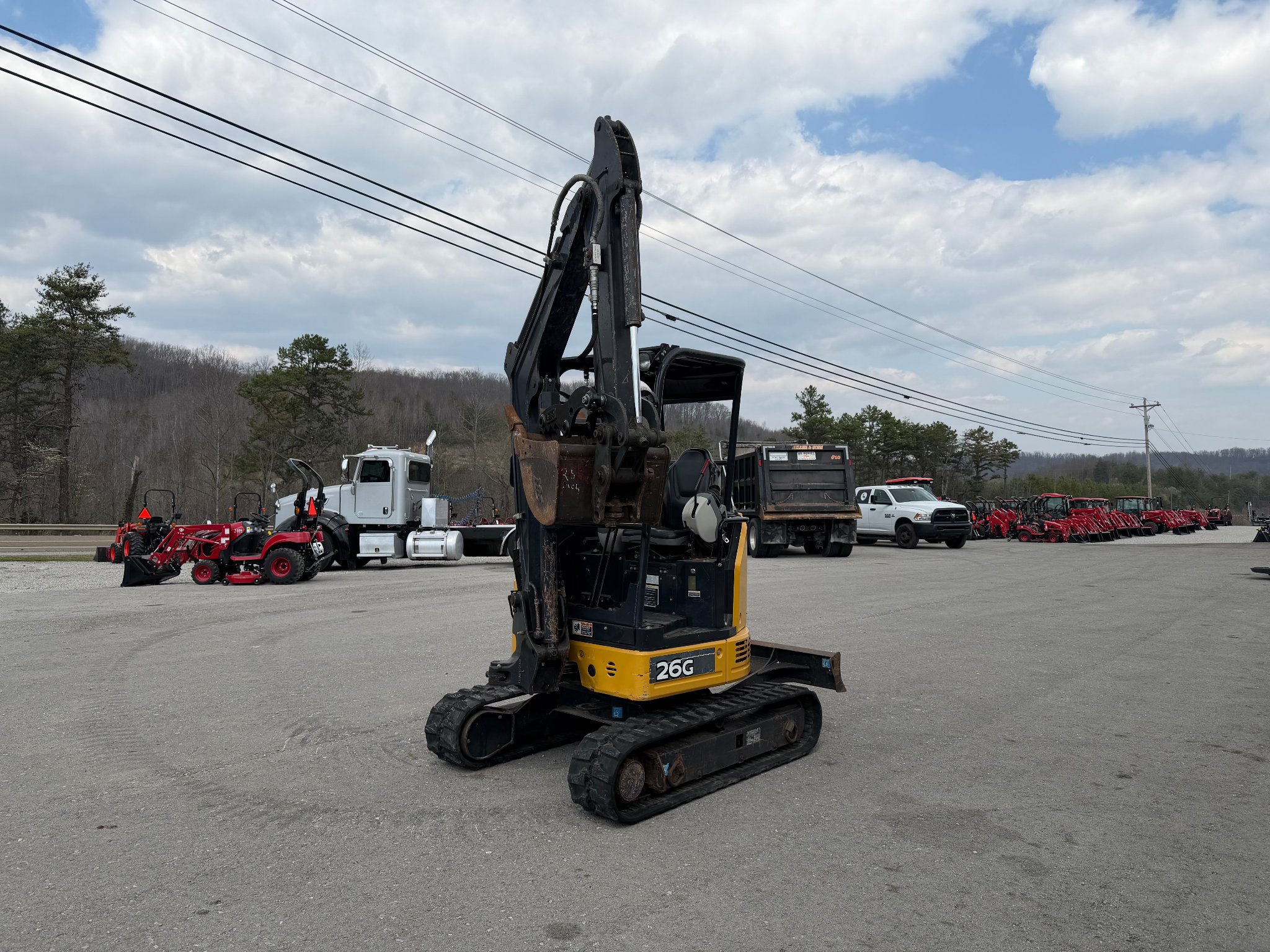 2019 John Deere 26G mini excavator with thumb - 6000 lbs - Commercial ...