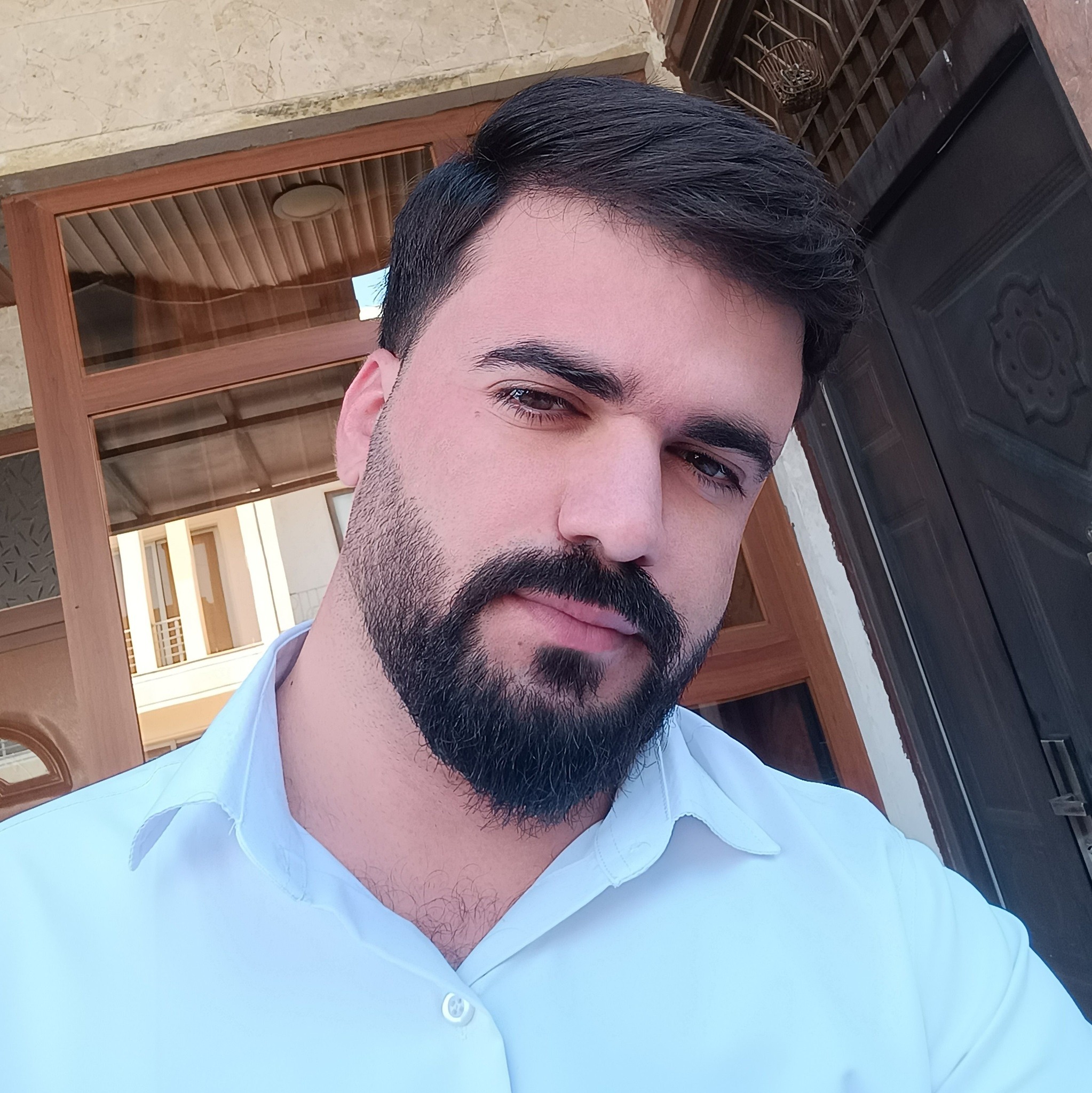 Ali H Omar