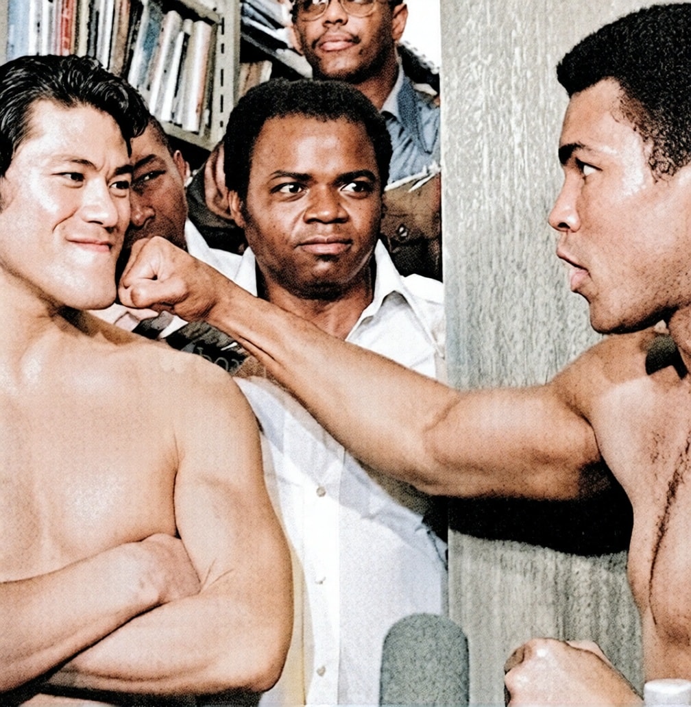 BTR - Heavyweight champion Muhammad Ali jokingly “threatens” Japanese ...