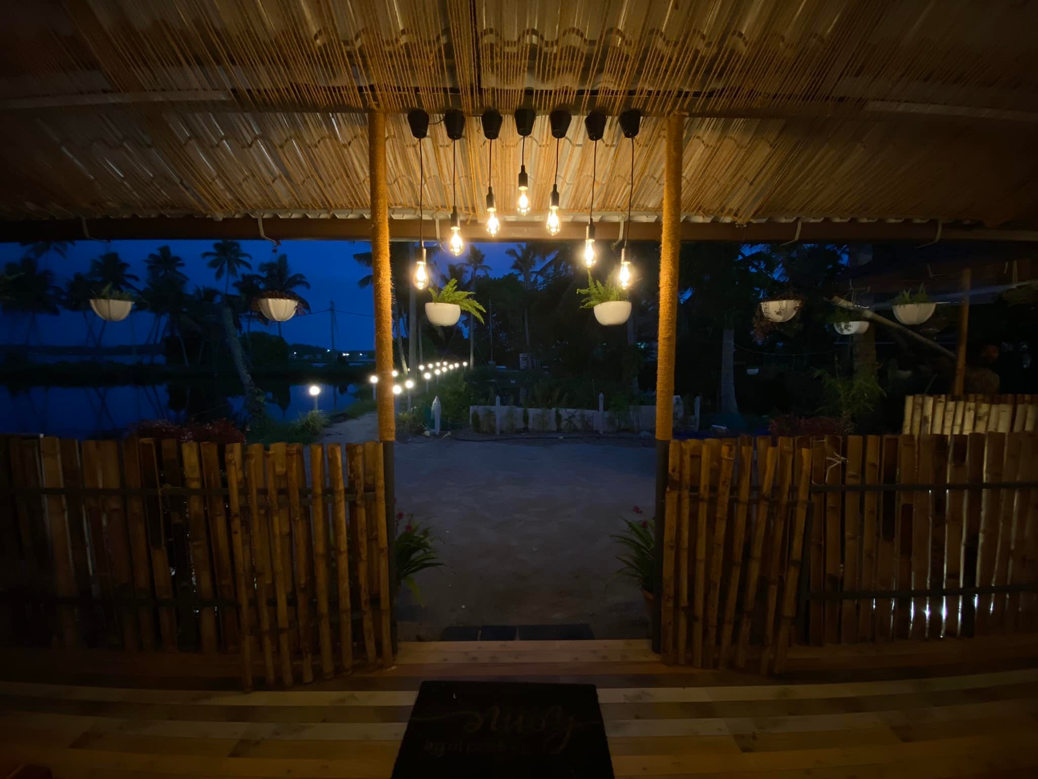 Varambu restaurant | Kochi