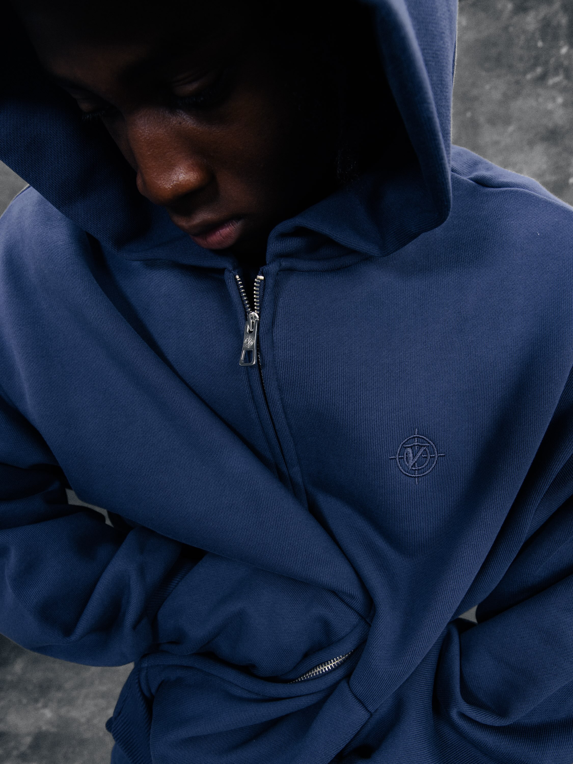 REPUBLIC OF VICINITY パーカー ネイビー Vicinity - Vicinity added a