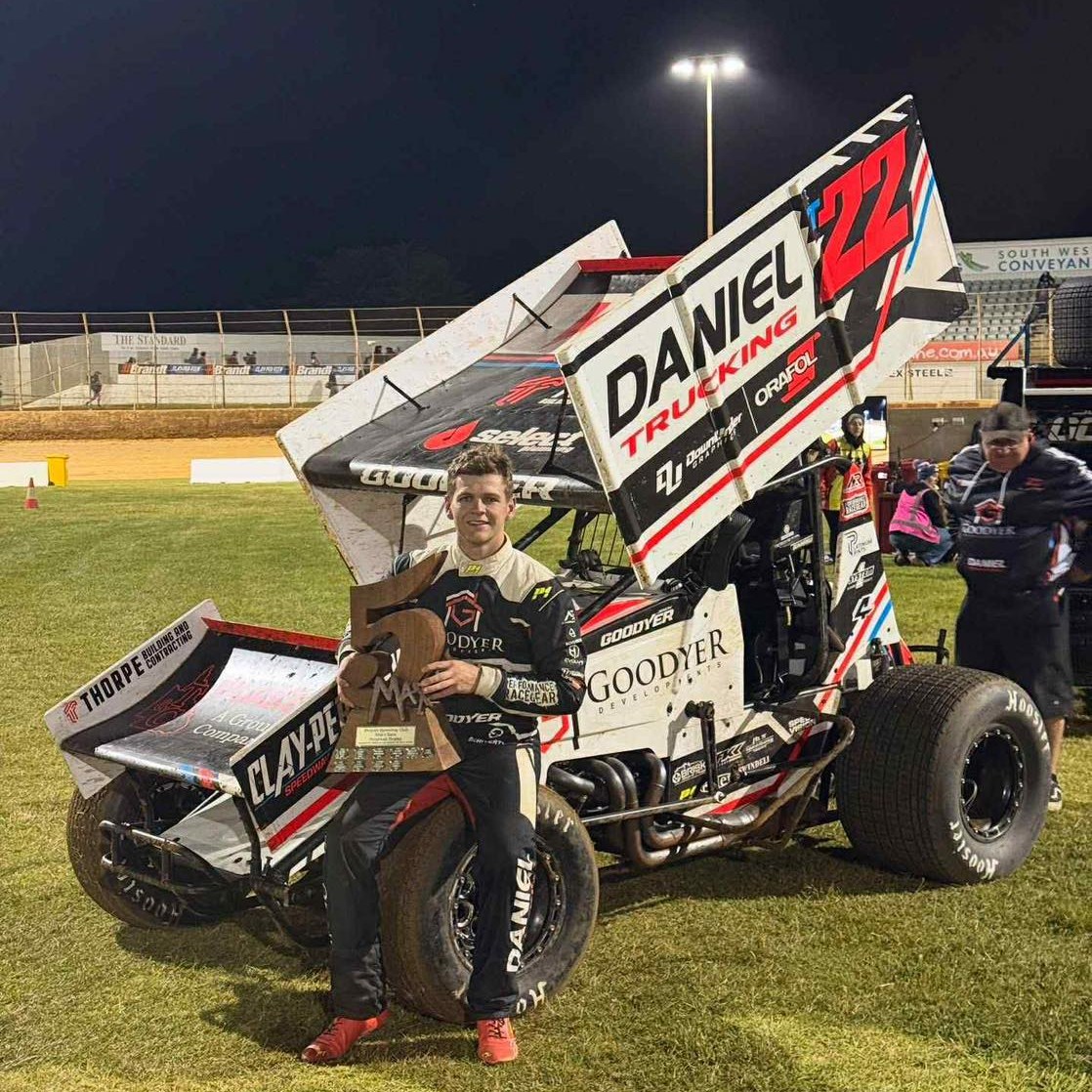 MAXIM Racing Inc. - Matthew Stelzer celebrated in Knoxville Raceway ...