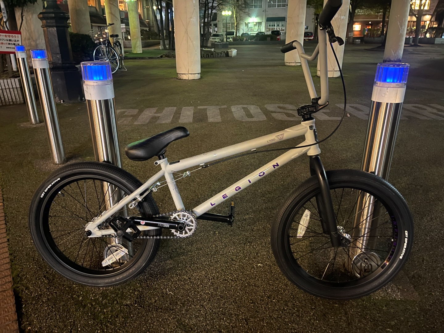 MONGOOSE L100 ストリート/パーク／ダートジャンプBMX フルクロモリで 