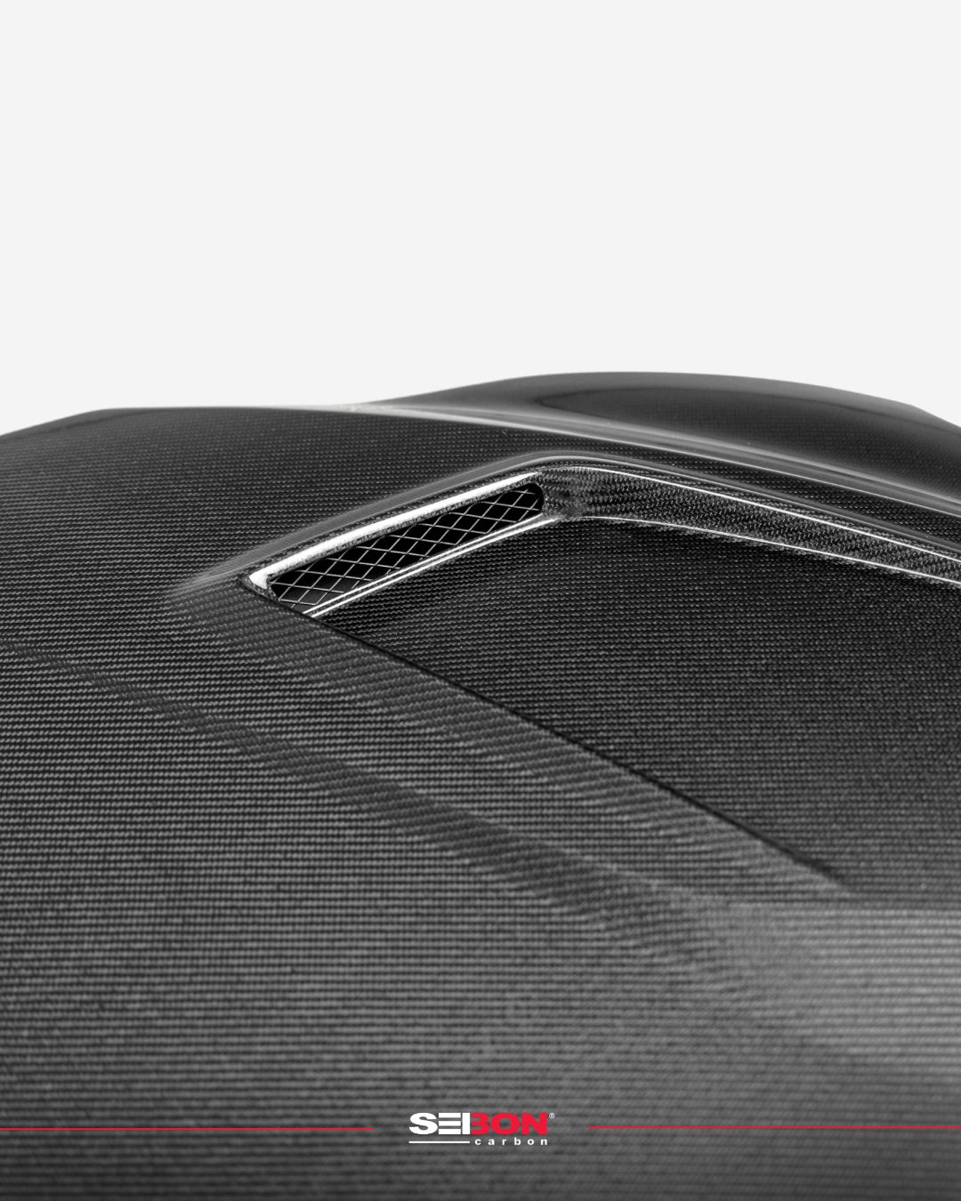 Seibon - @skylinesusky // DS-Style CF Hood #SeibonCarbon // #R34
