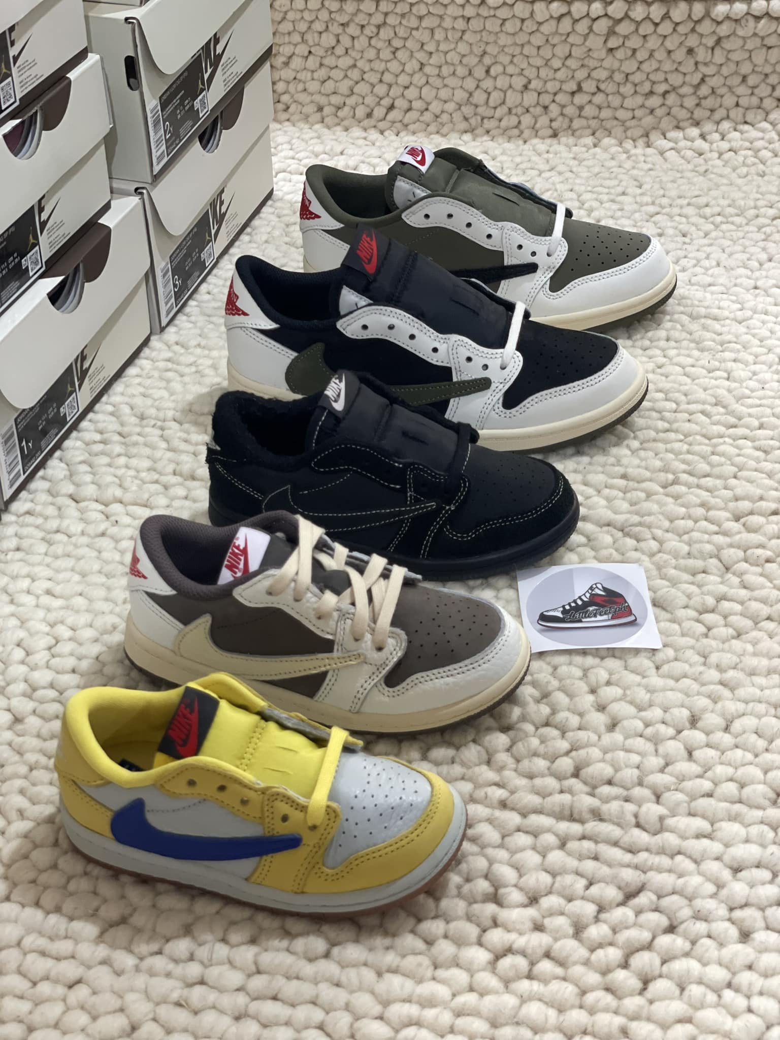 TRAVIS SCOTT x AIR JORDAN LOW ?