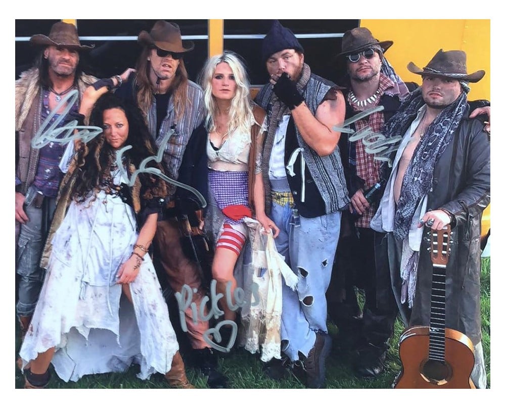 VENGABOYS AND REDNEX MERCH ALERT... - Monopoly Signings
