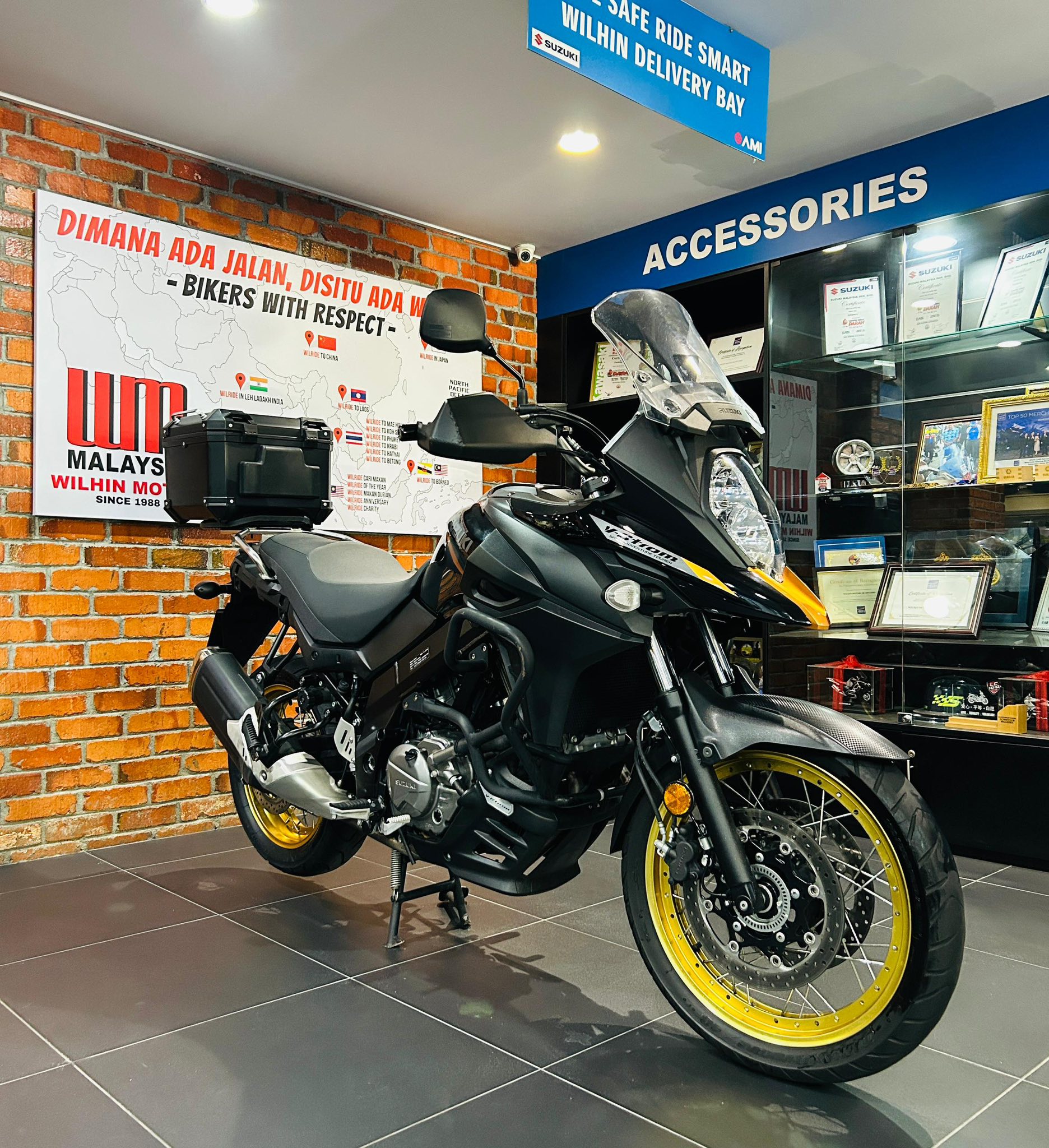 WilhinMotorUsedBike #SuzukiVStrom650XT #ViewToBelieve 📝 REG YEAR