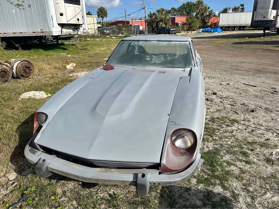 What's up everyone . Got a 73' Datsun 240z all original motor body