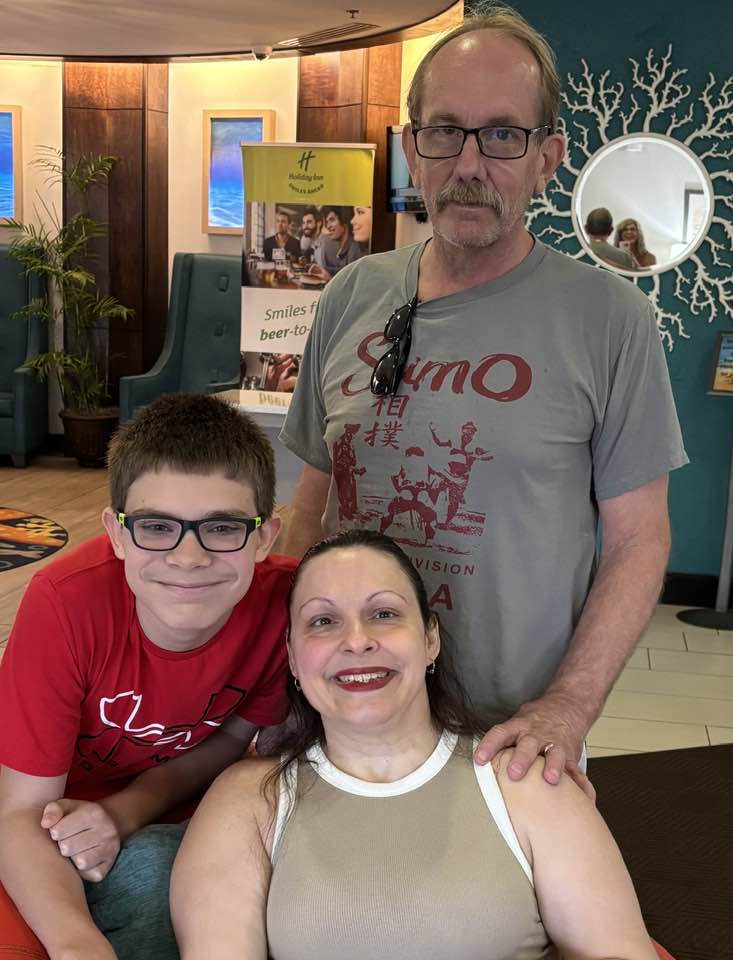 Christinne Gray (@christinne.gray) • Facebook, Connect with friends