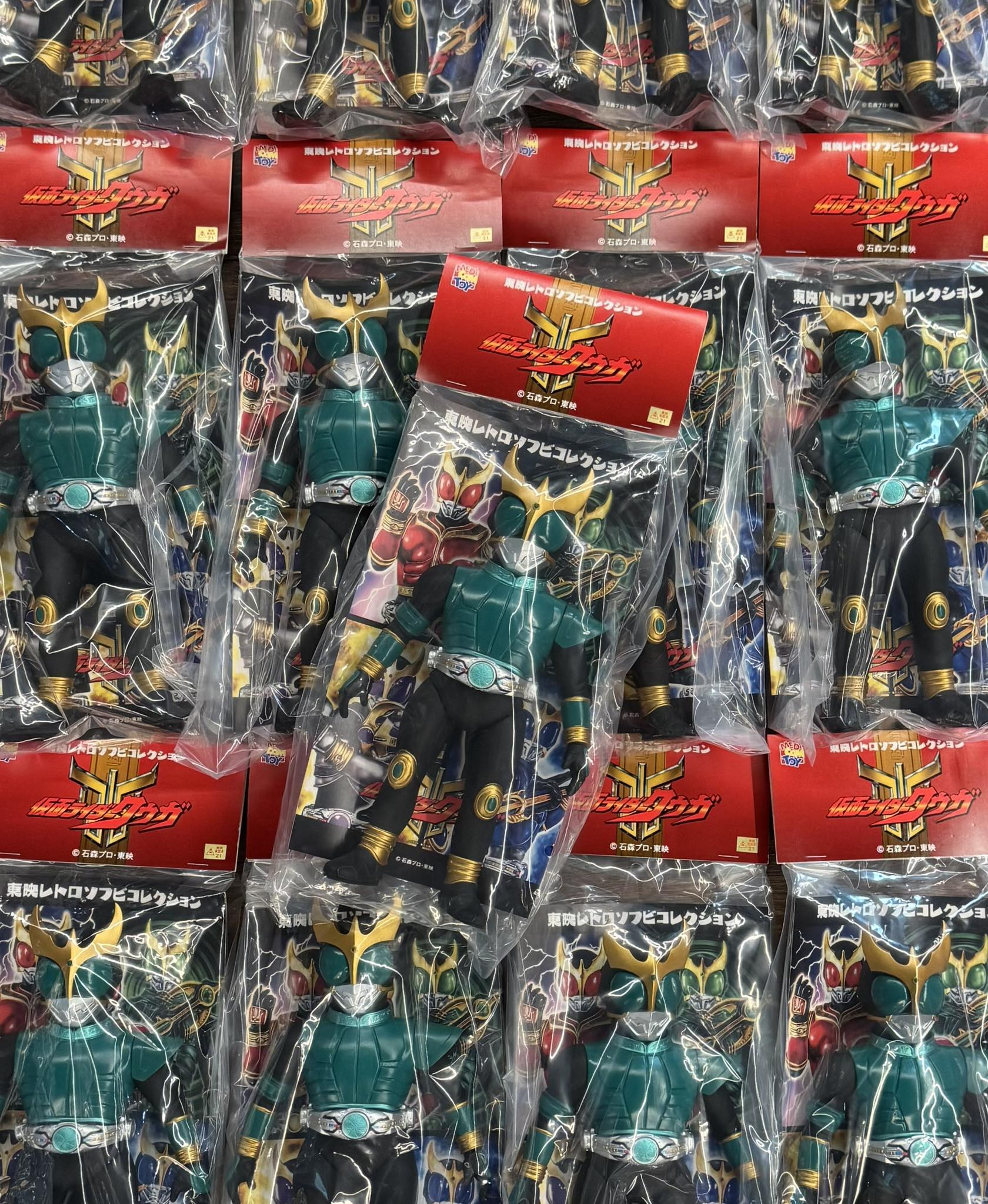 本日新商品発売！ MEDICOM TOY 仮面ライダークウガ （ペガサスフォーム 