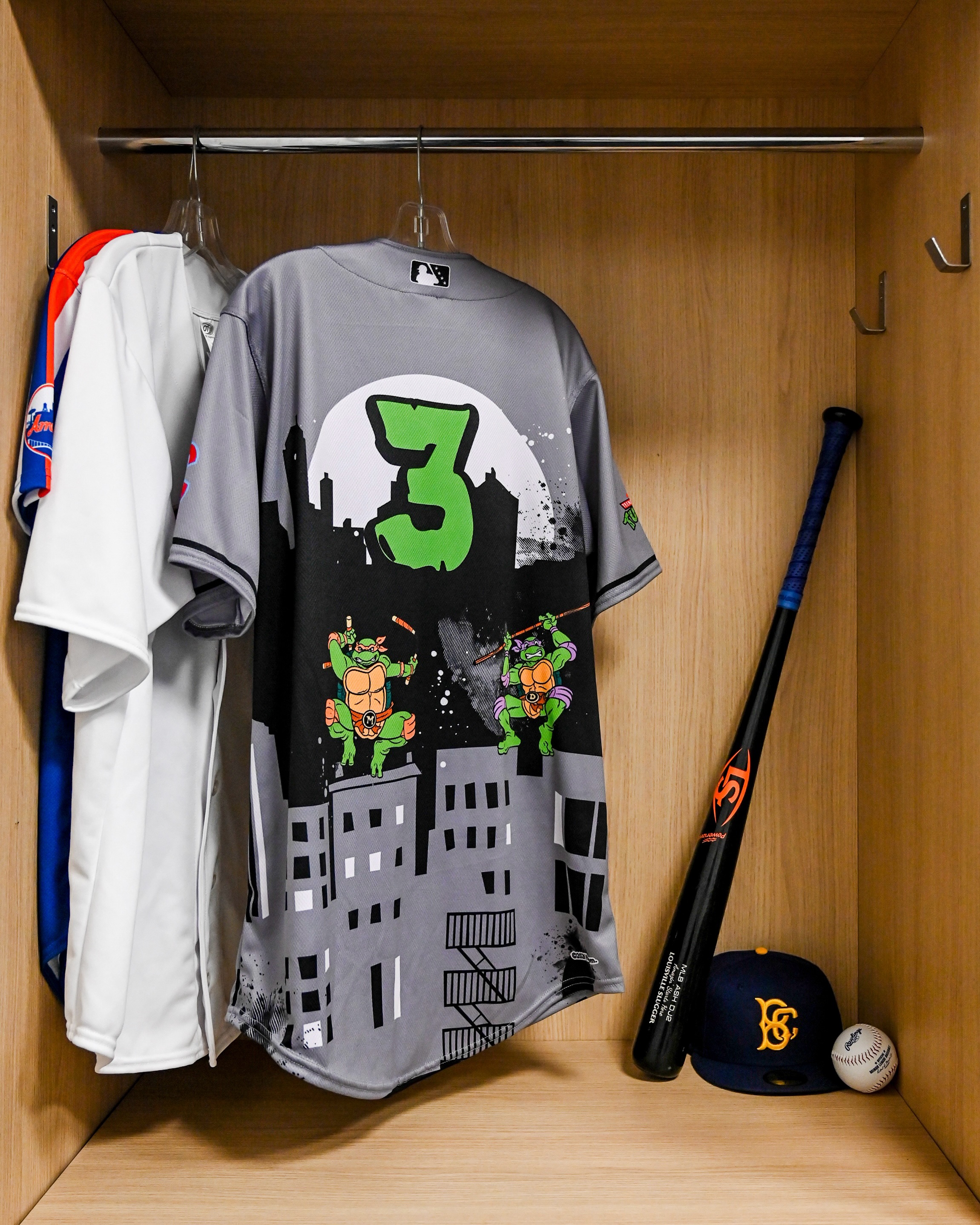 A shell of a look for tomorrow 🐢 The Cyclones will wear these