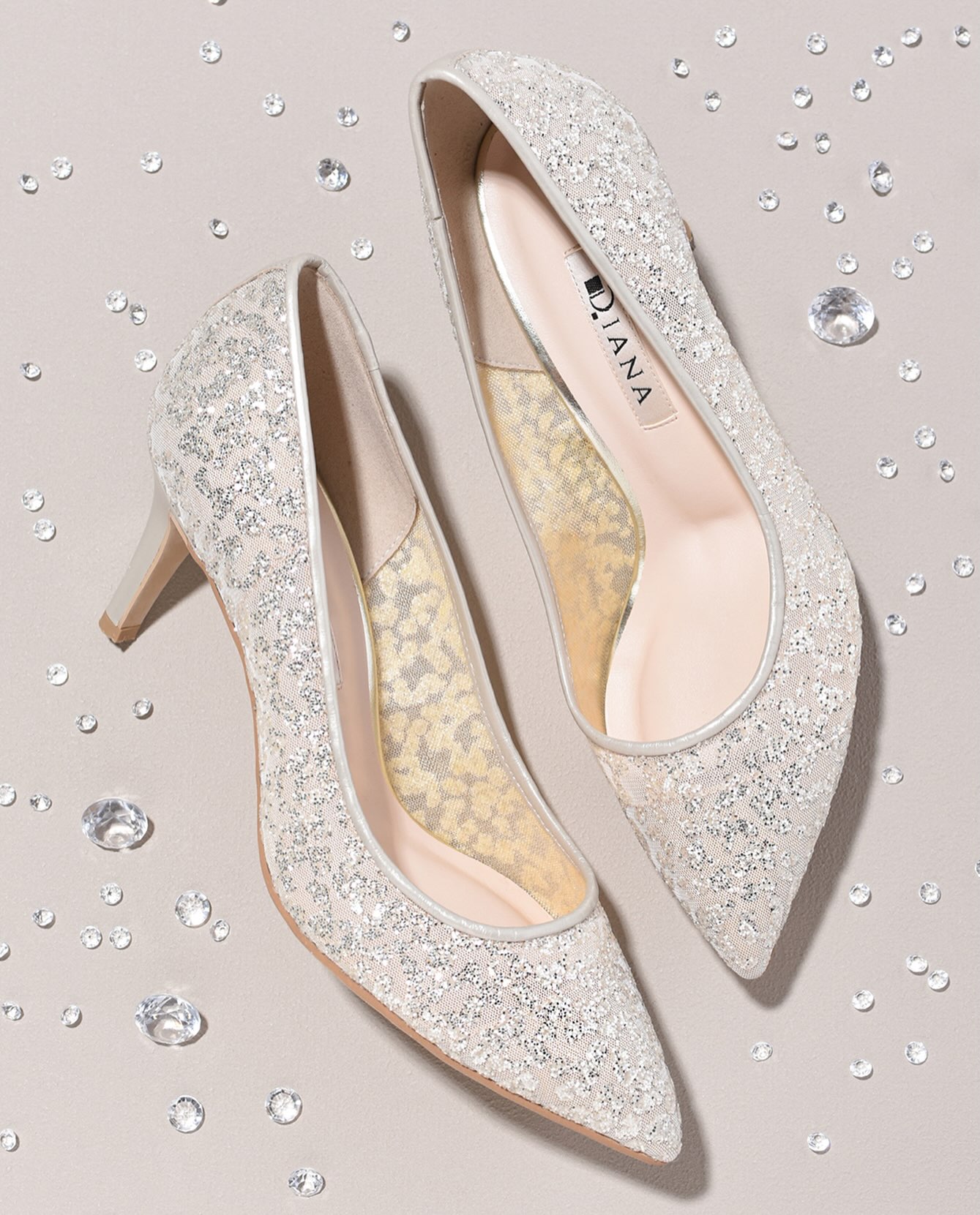 ✨️超美品1回着用✨️DIANA定価14850円ビット ダイアナ (@dianashoes.and.bags) • Facebook